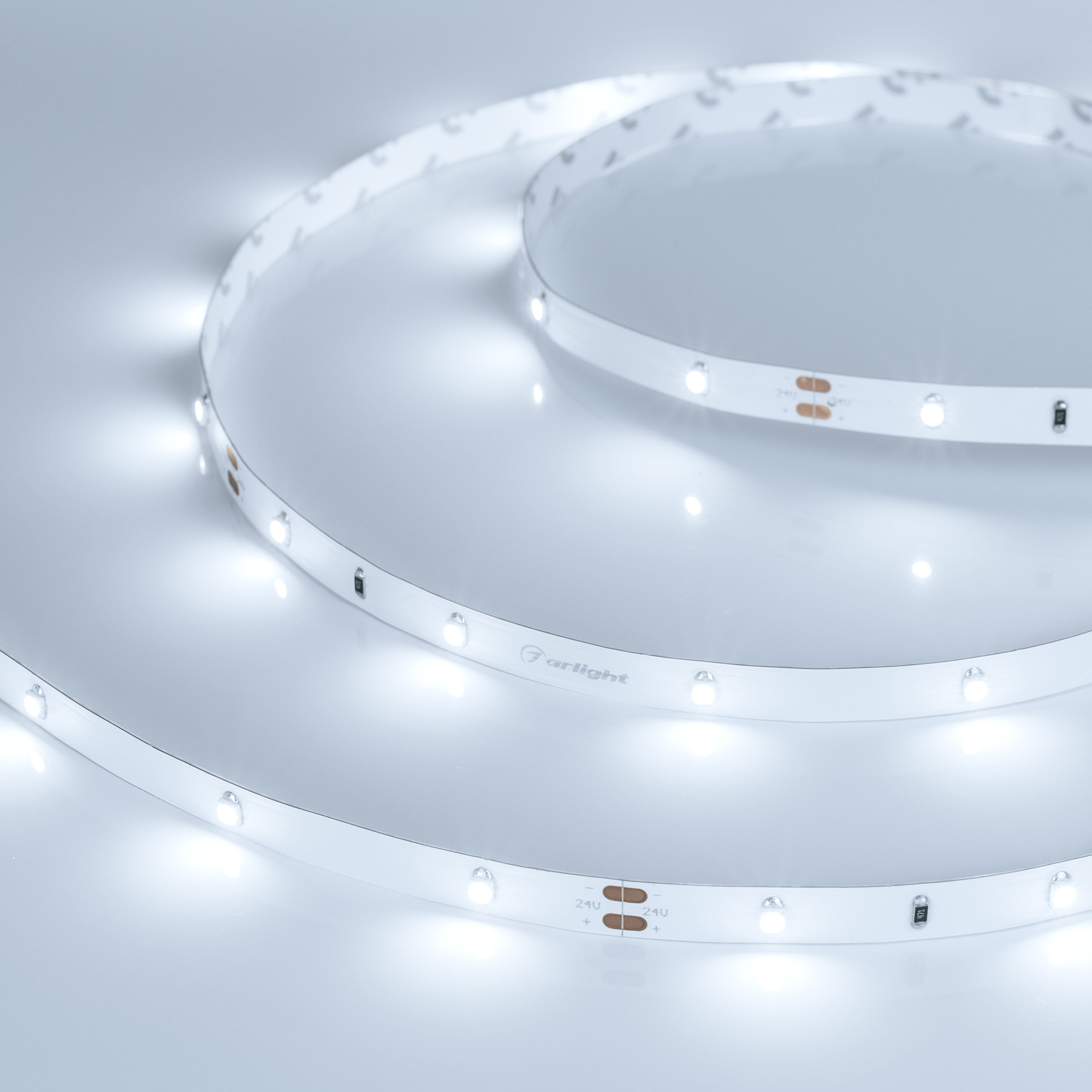 Лента RT 2-5000 24V Cool 8K 0.5x (3528, 150 LED, LUX) 019916 - Arlight