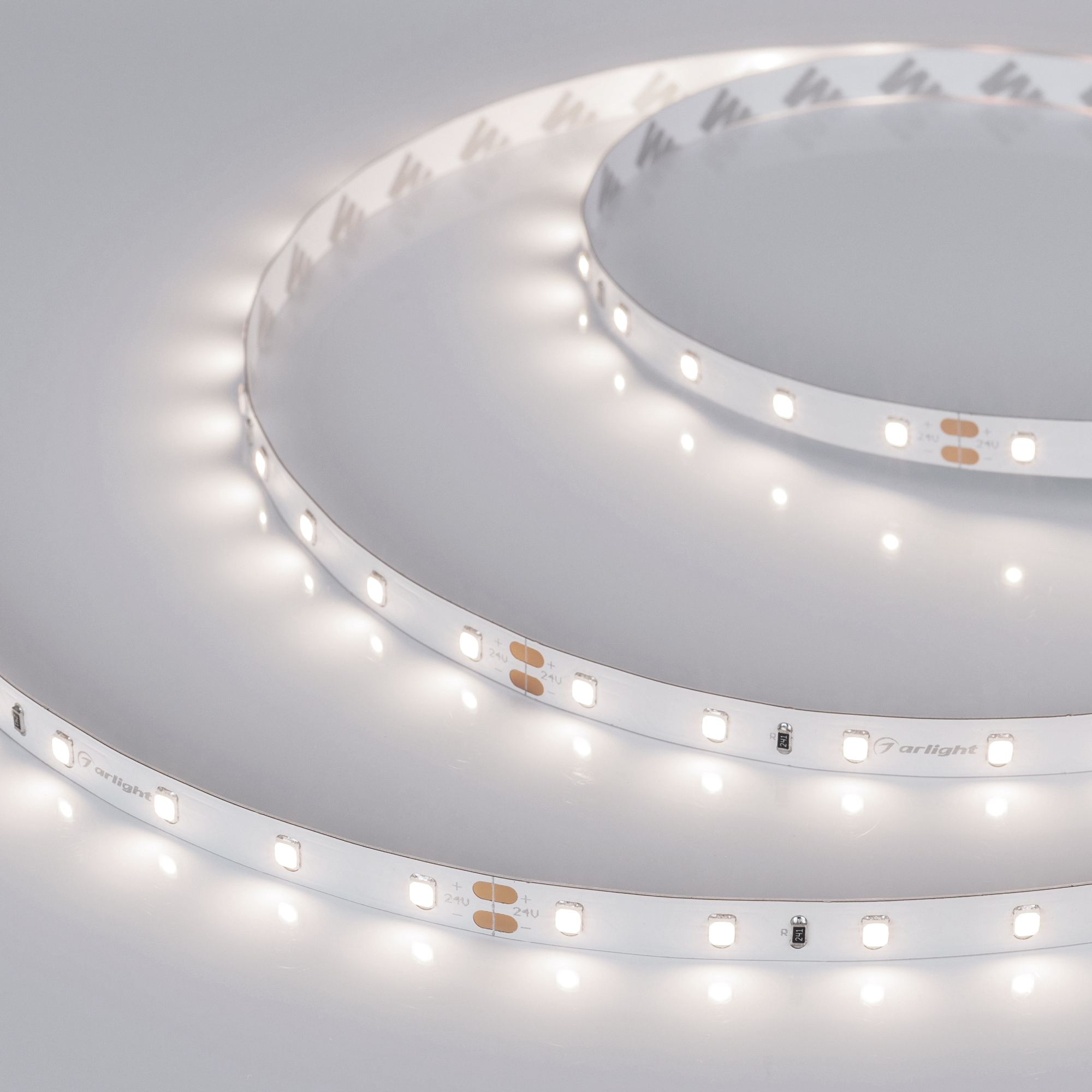 Купить Лента RT-A60-8mm 24V Day4000 (4.8 W/m, IP20, 2835, 5m) 016144(2) Arlight оптом в Москве
