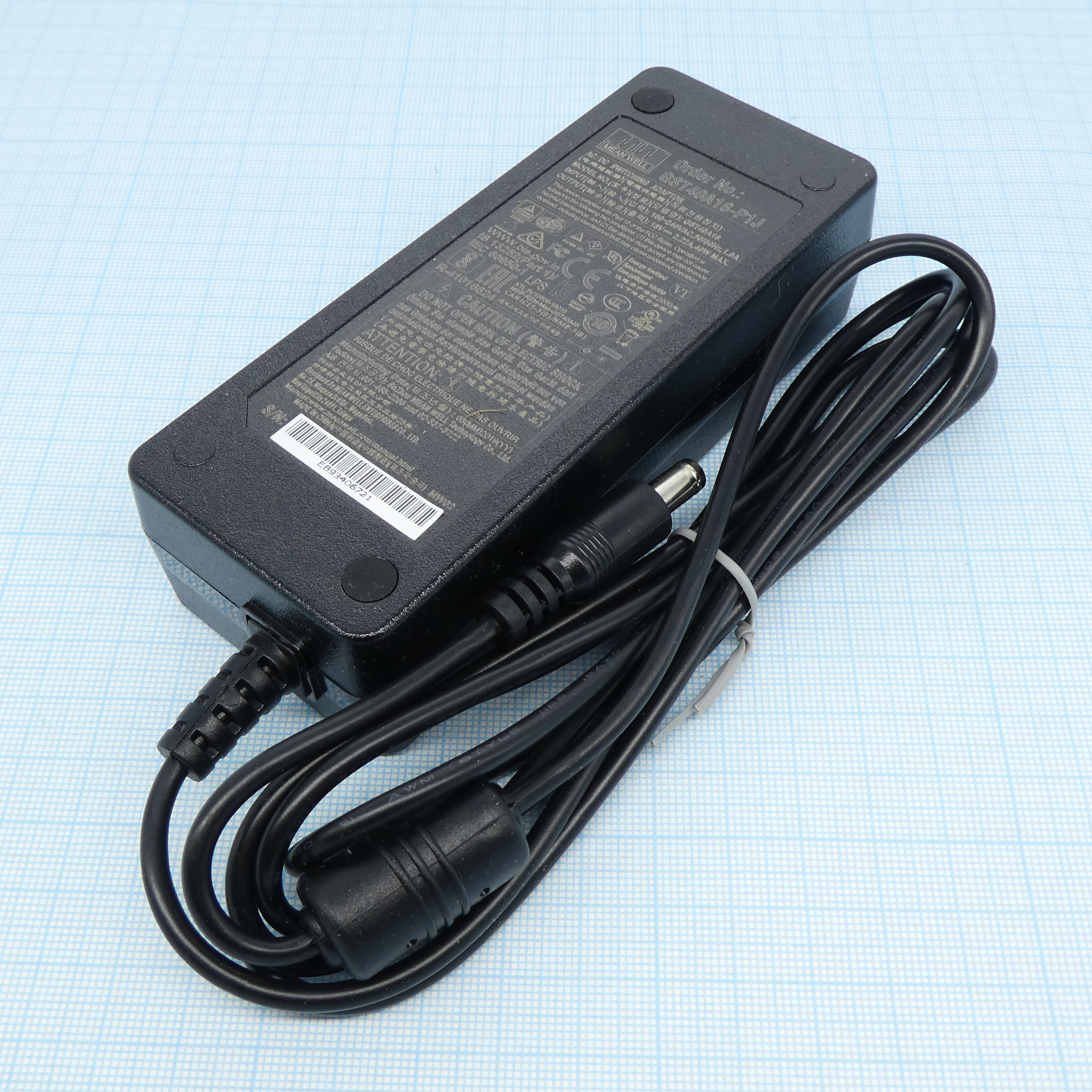 GST40A18-P1J - Mean Well