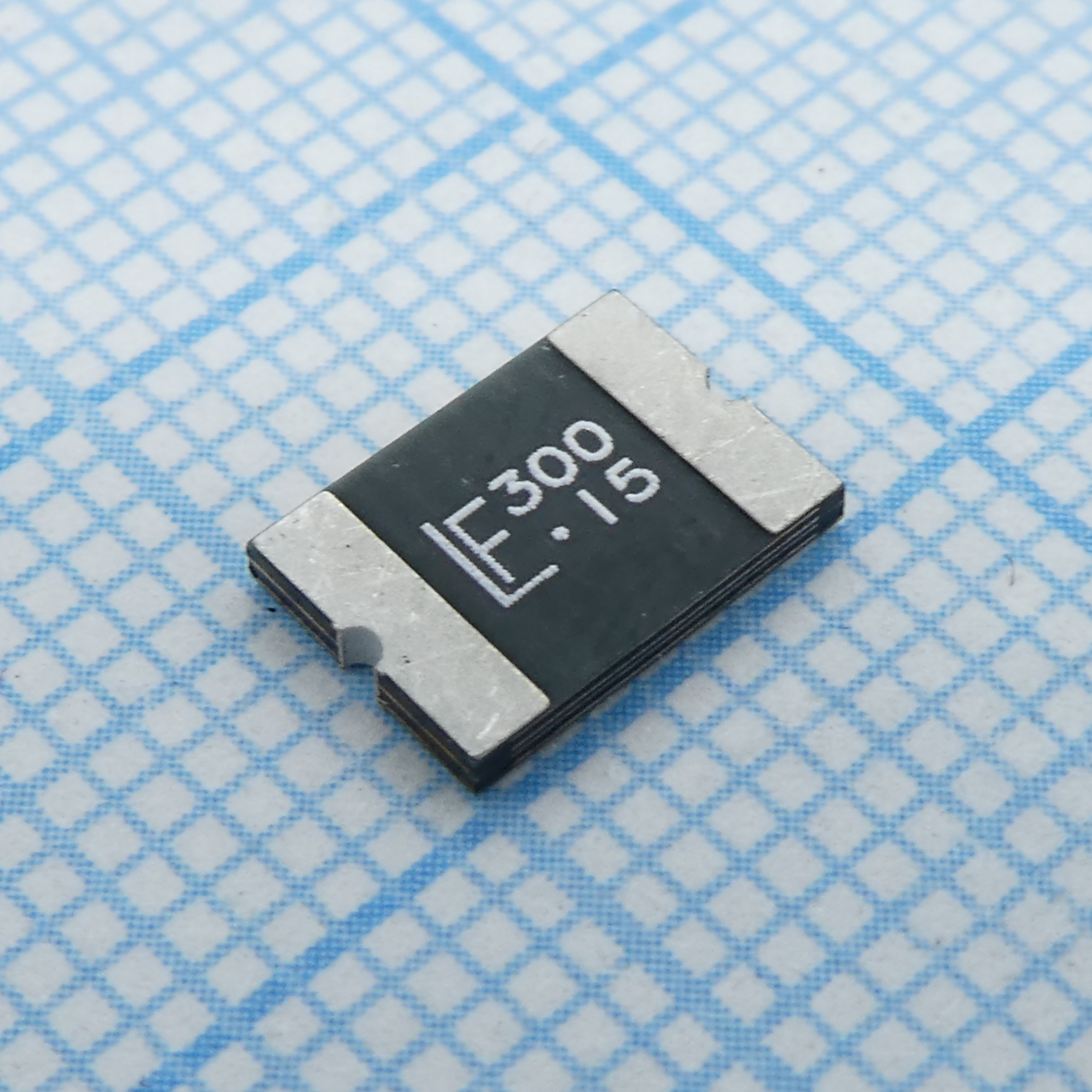 2920L300/15DR - Littelfuse