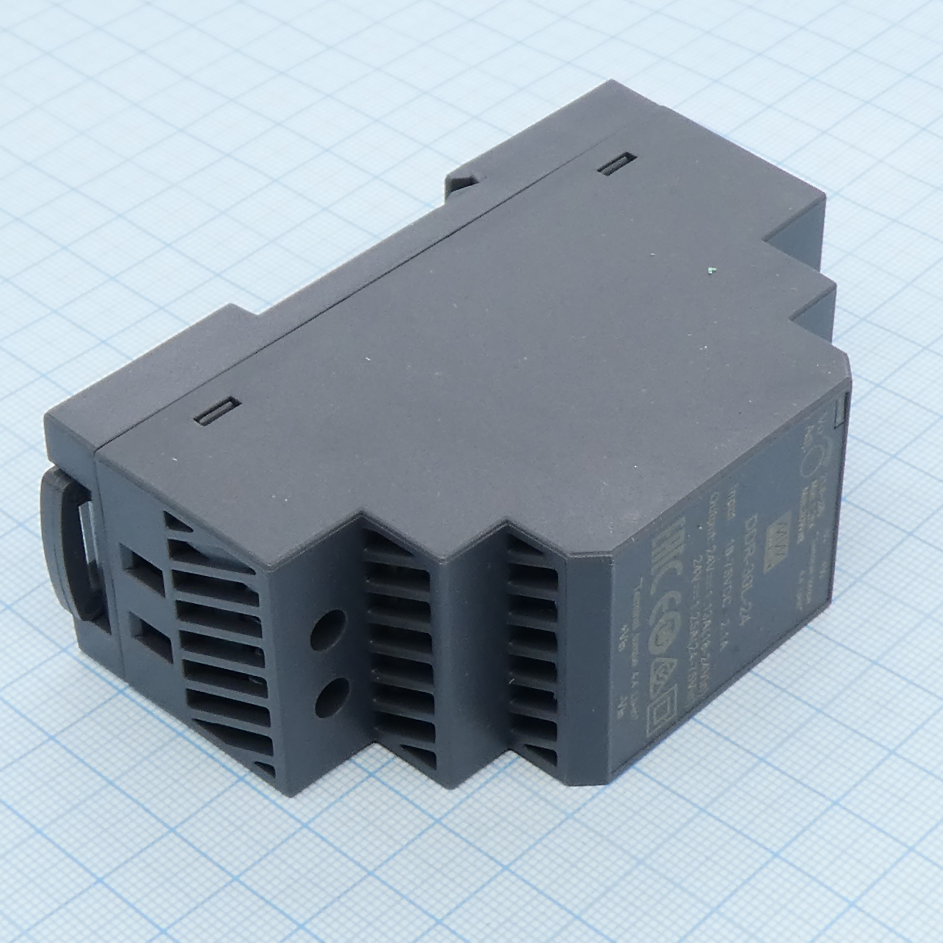 DDR-30L-24 - Mean Well