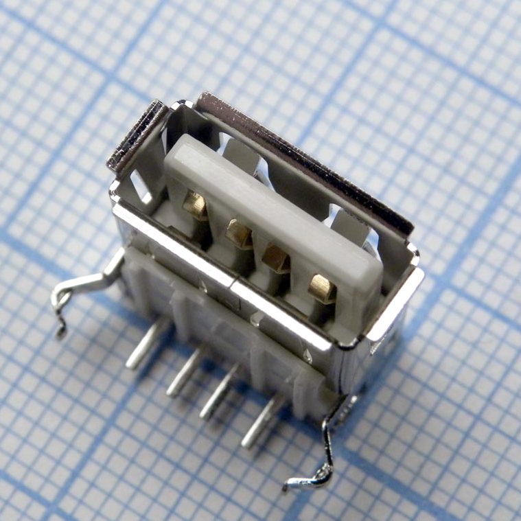USB A 01 розетка на плату - CZT