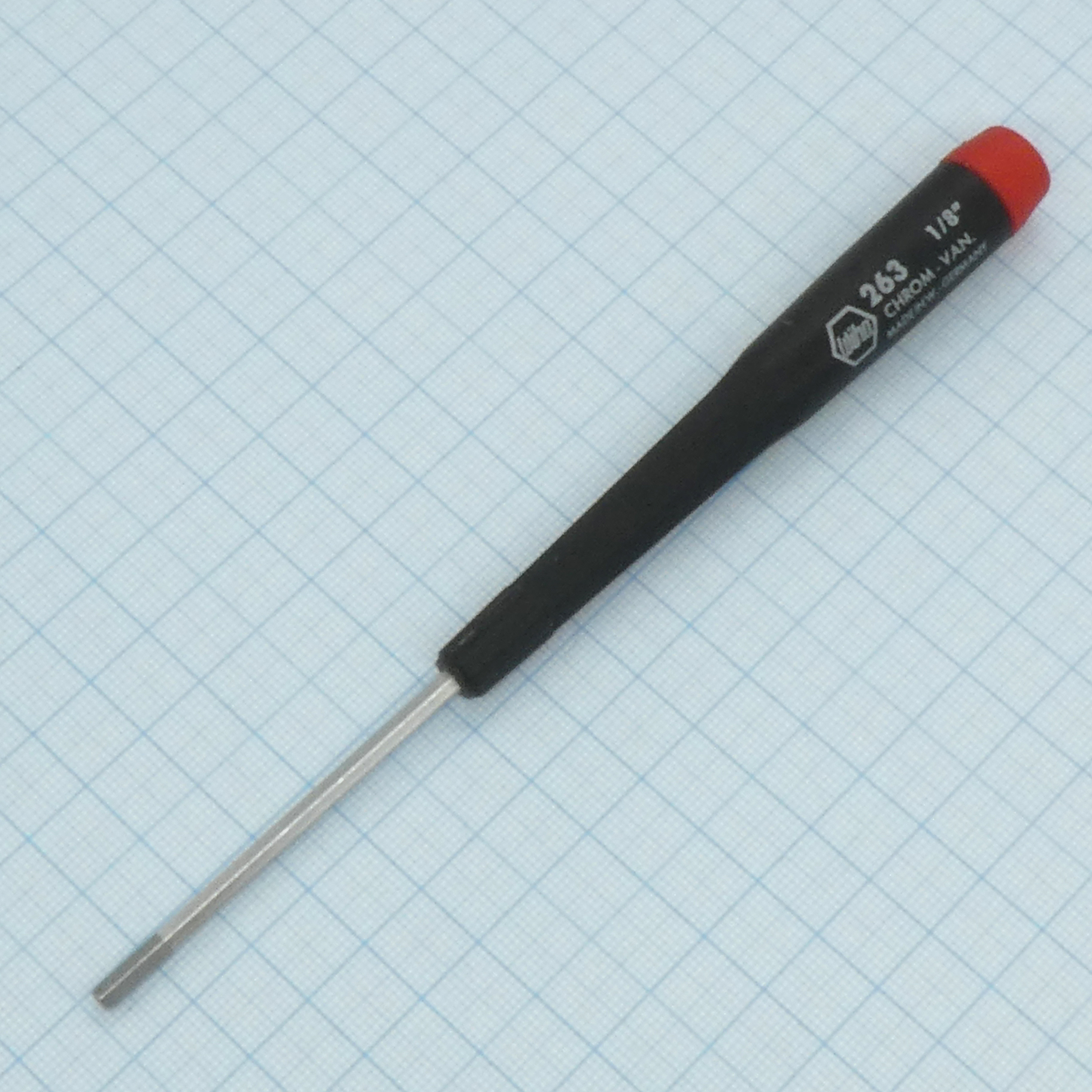 Отвертка 263P  1/8"x60 - Wiha