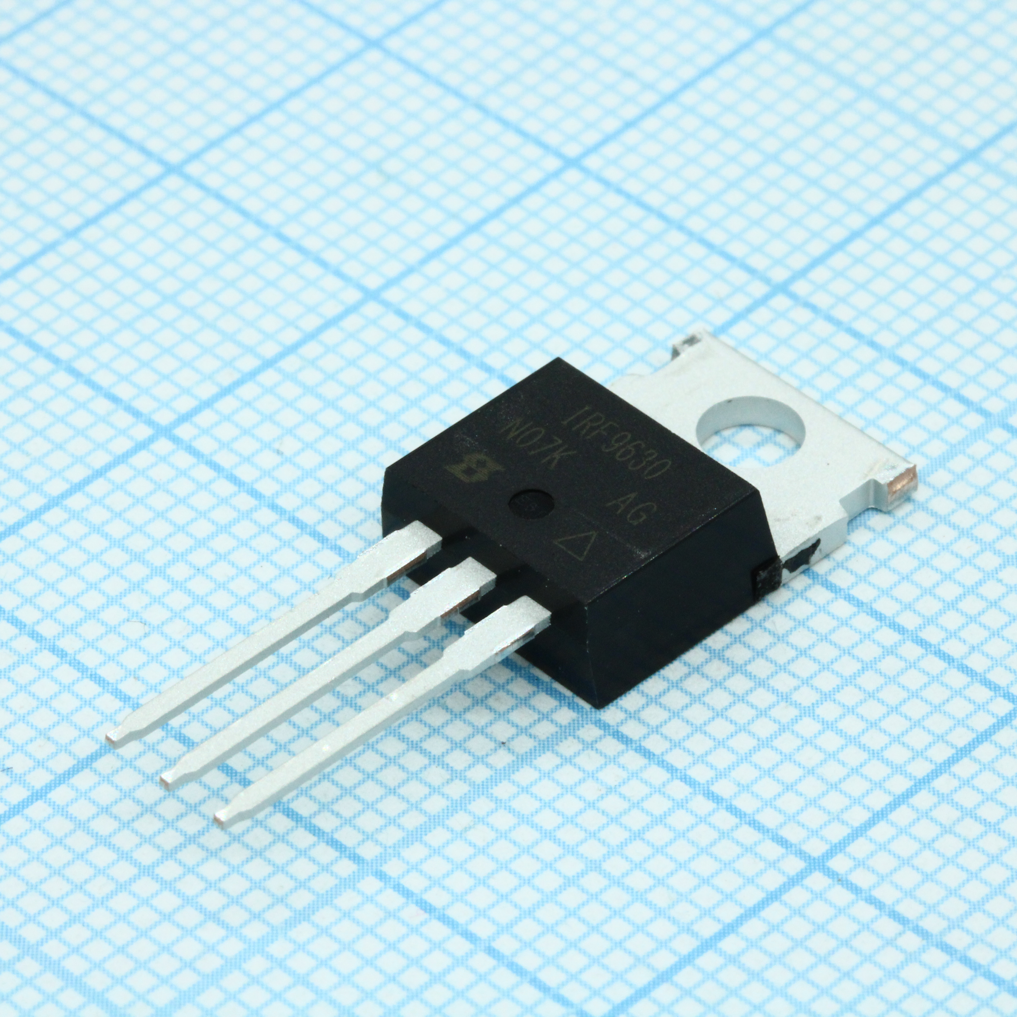 Купить IRF9630PBF VISHAY оптом в Москве