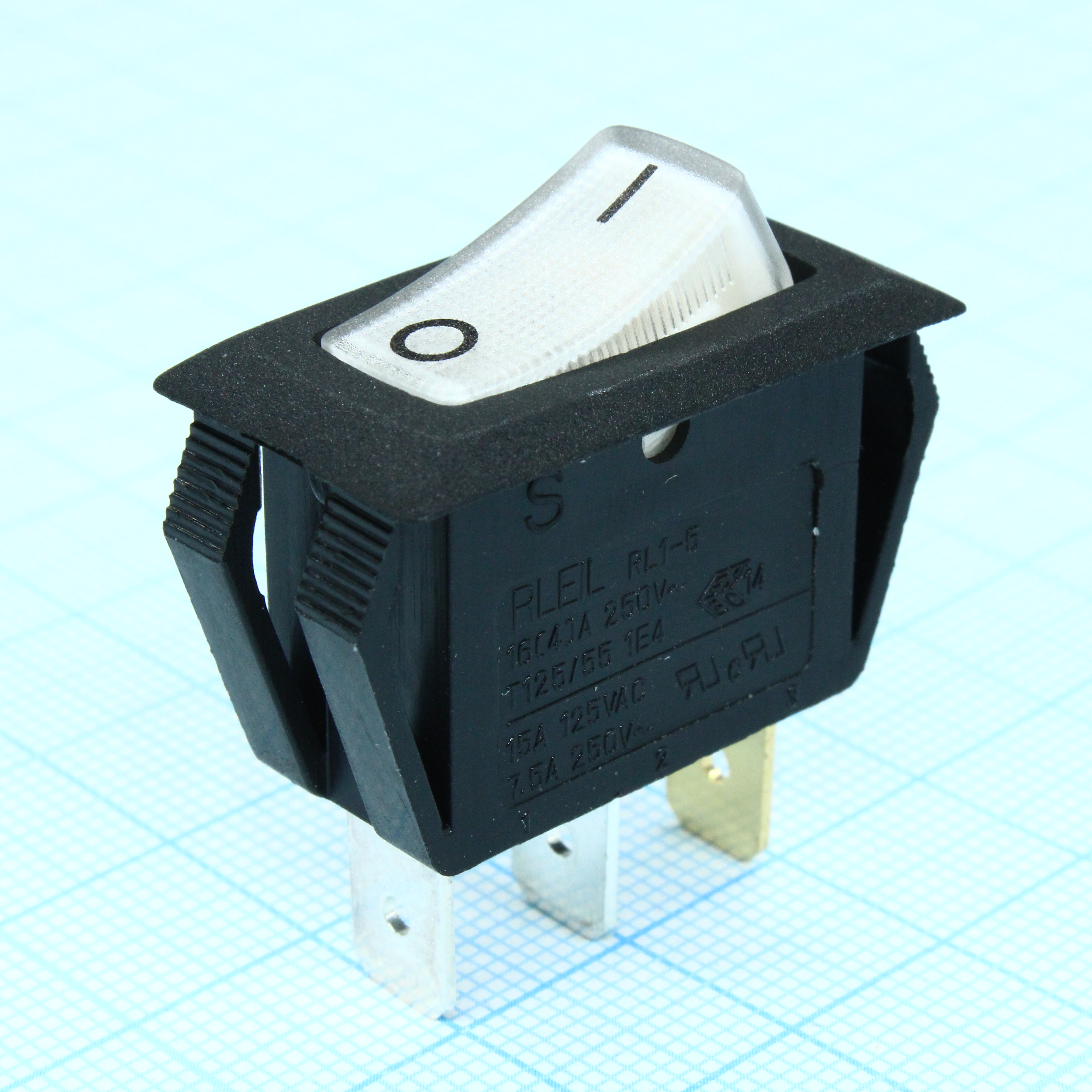 L-KLS7-005 -11/N-C-2  WT/BK-P1-S(2) - KLS