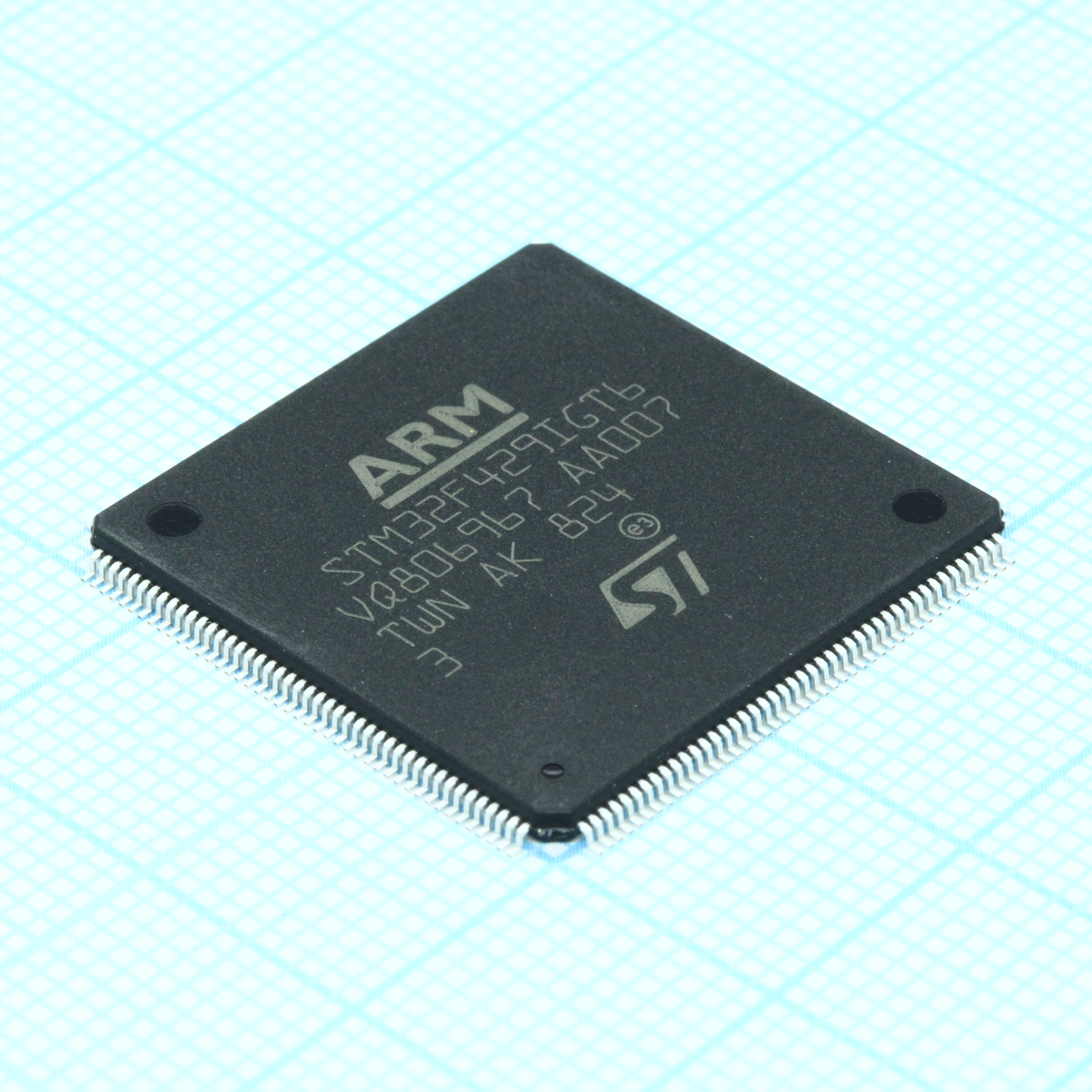 Купить STM32F429IGT6 STM оптом в Москве