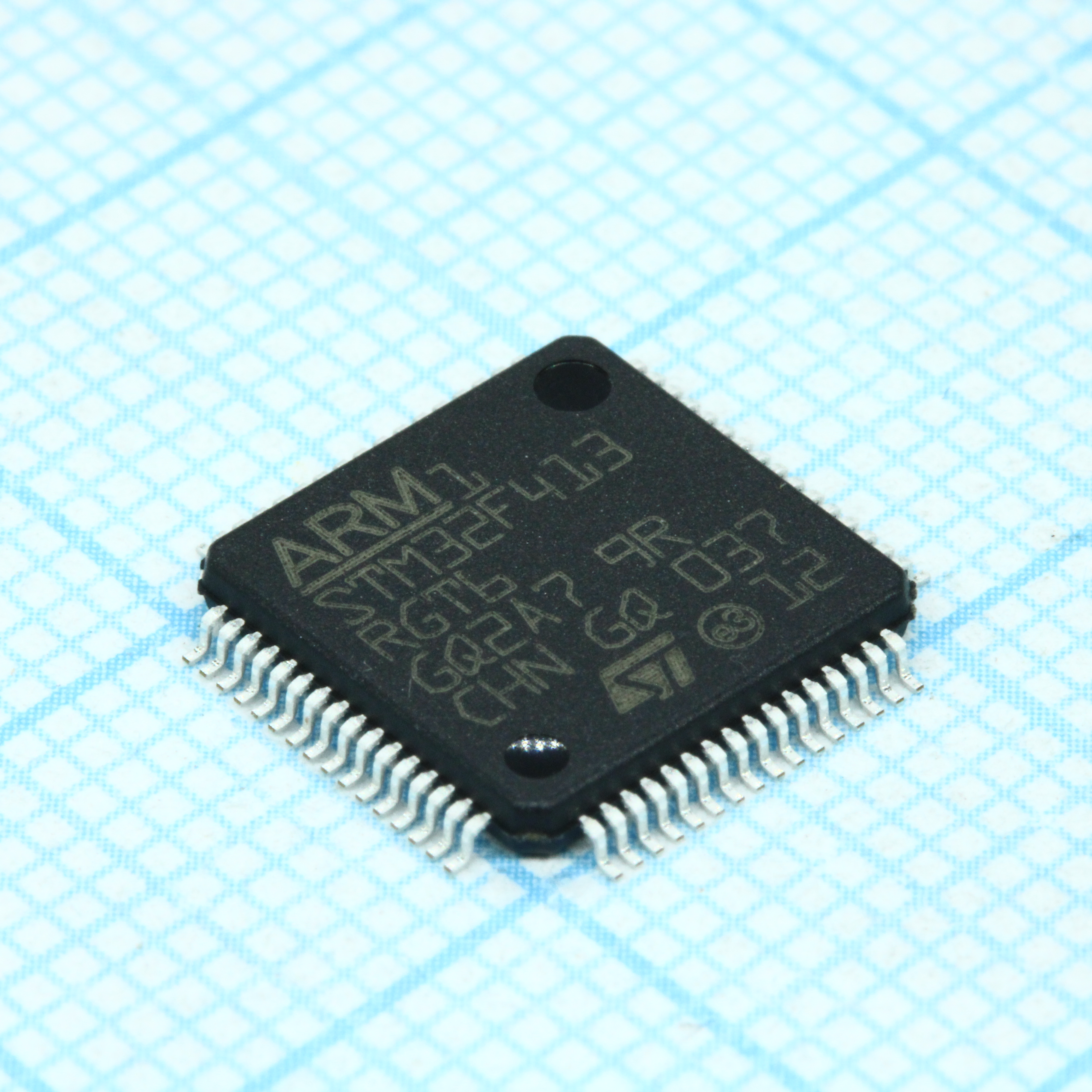 Купить STM32F413RGT6 STM оптом в Москве