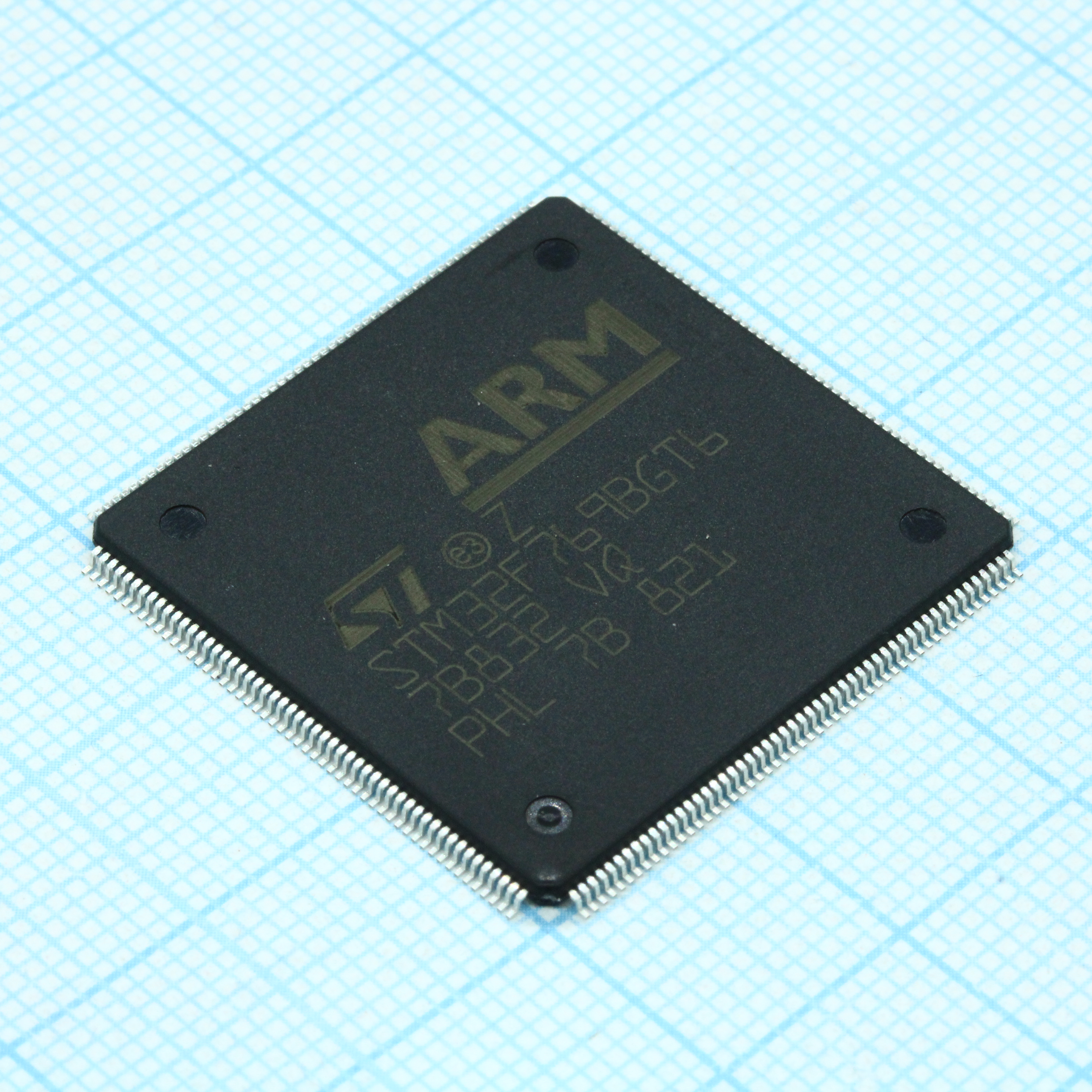 Купить STM32F769BGT6 STM оптом в Москве
