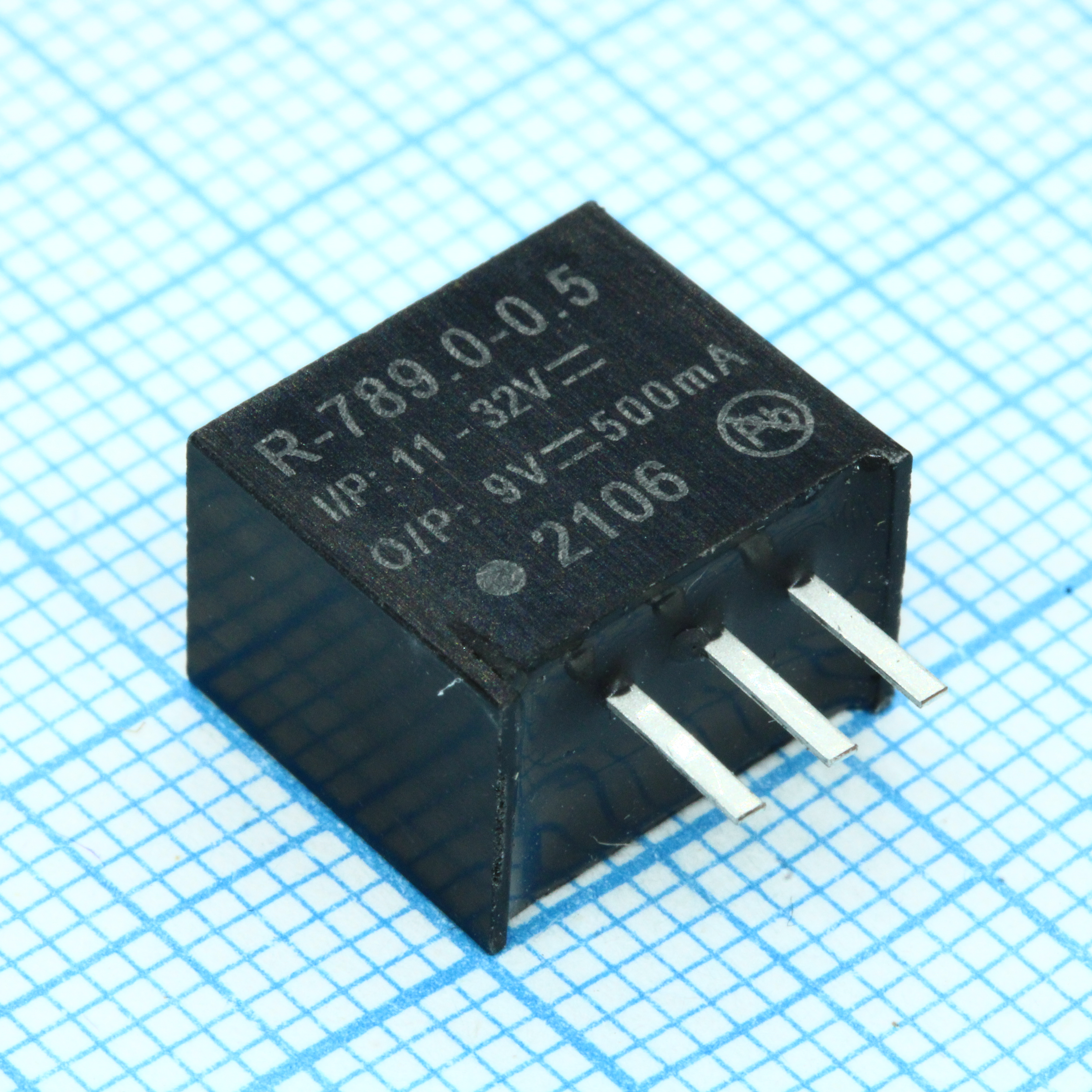R-789.0-0.5 - RECOM