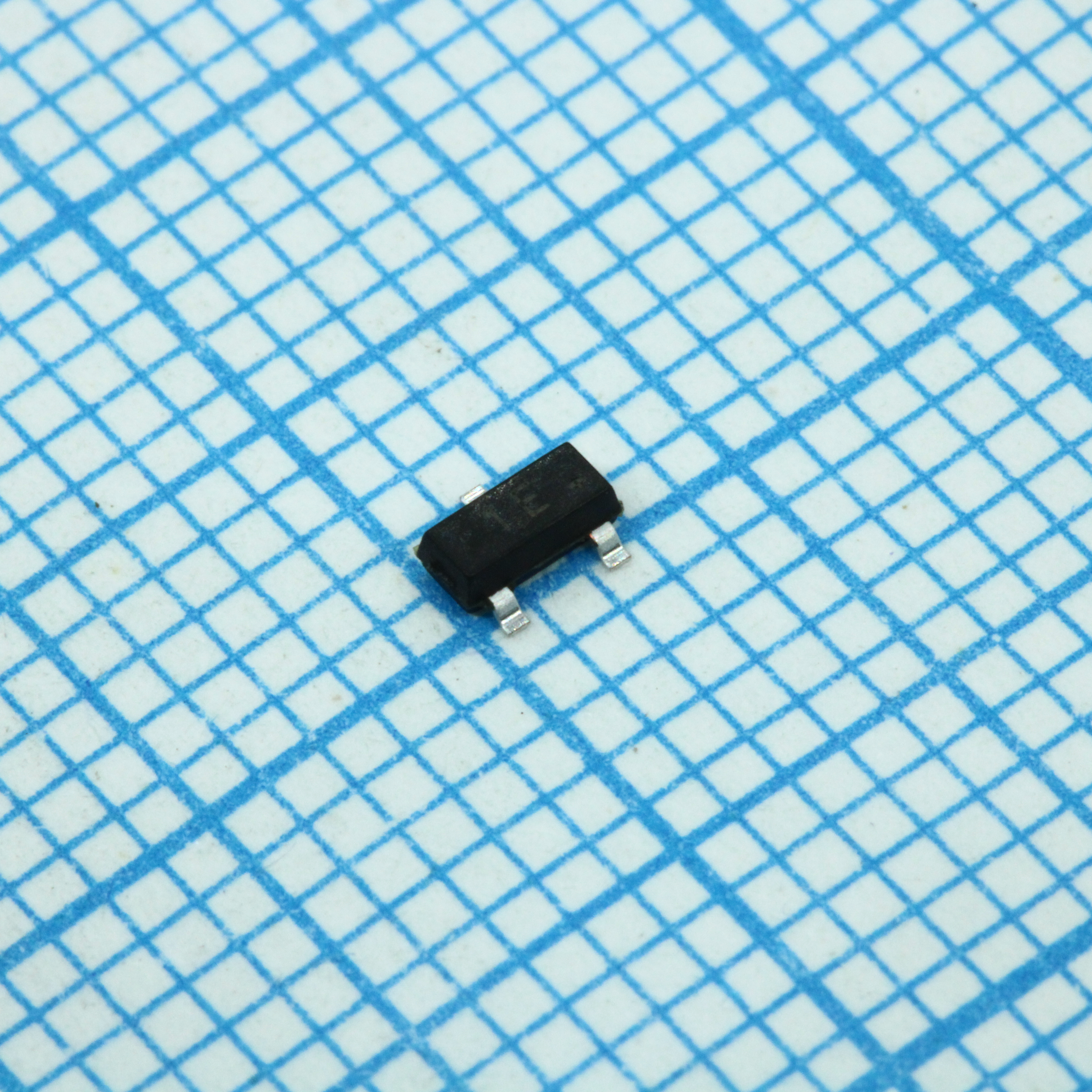 IRLML6402 - Hottech