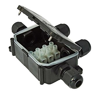 BOX-4 IP65 3PIN CA10-4P  10A/450V - RUICHI