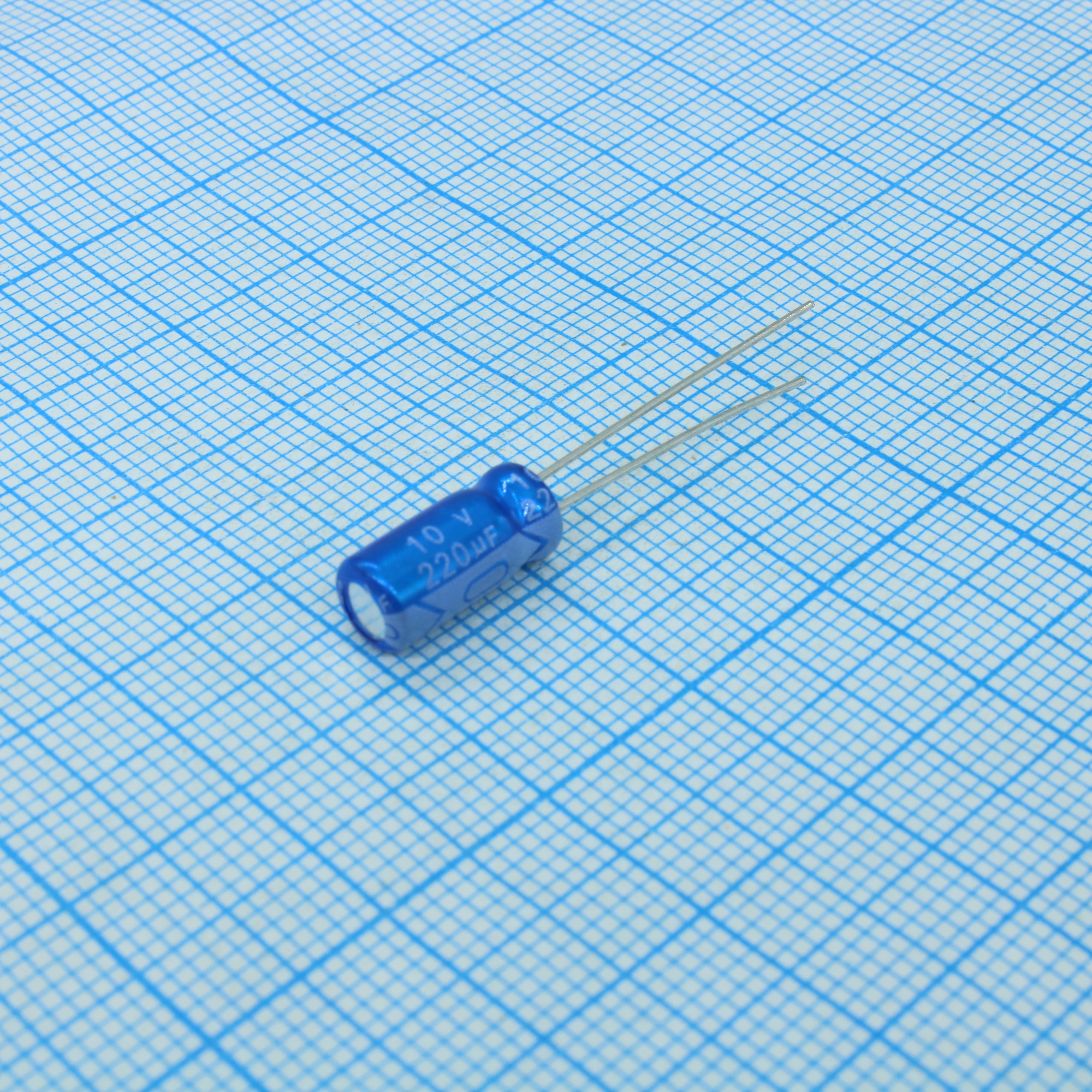 Купить JRB1A221M02000500110000B JB Capacitors оптом в Москве