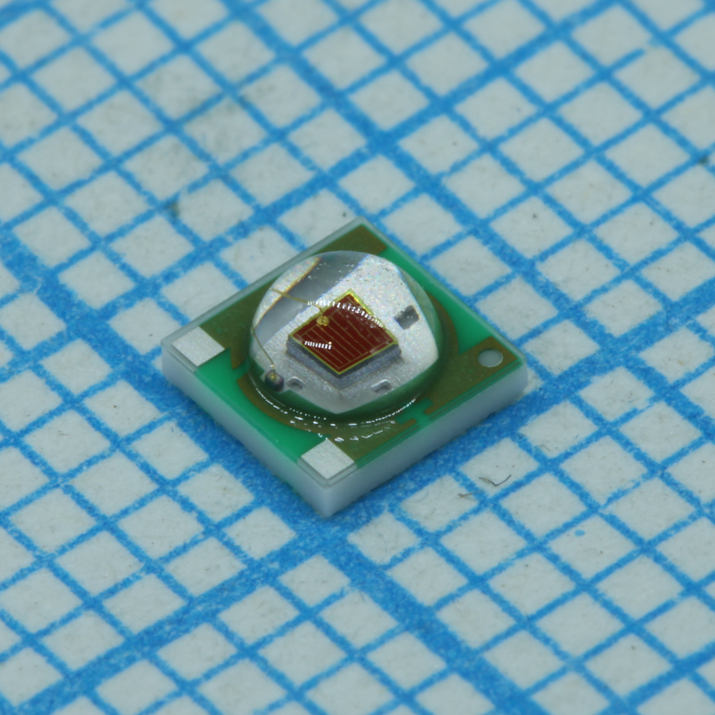 XPCAMB-L1-0000-00401 - CREE-LED