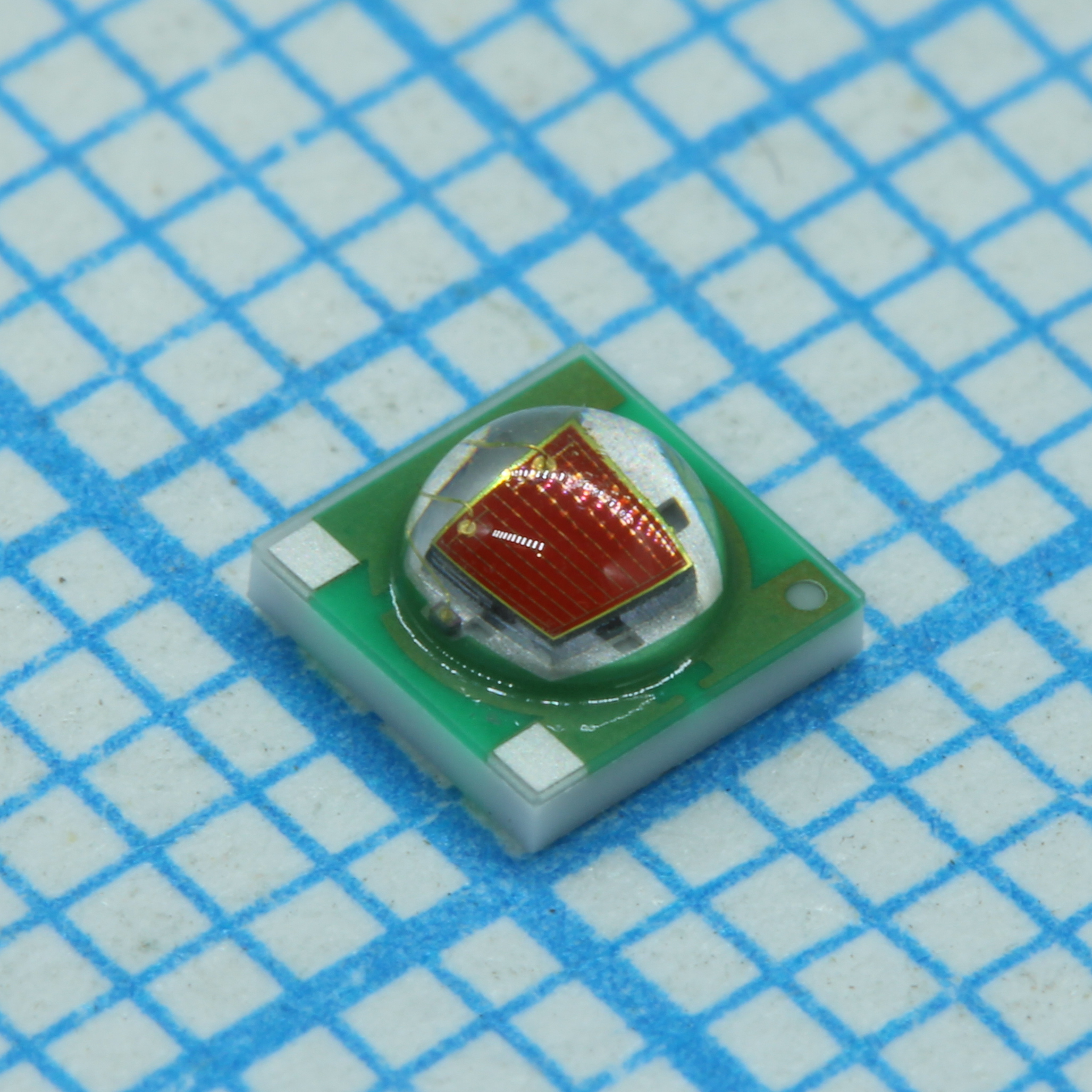 XPERED-L1-0000-00401 - CREE-LED