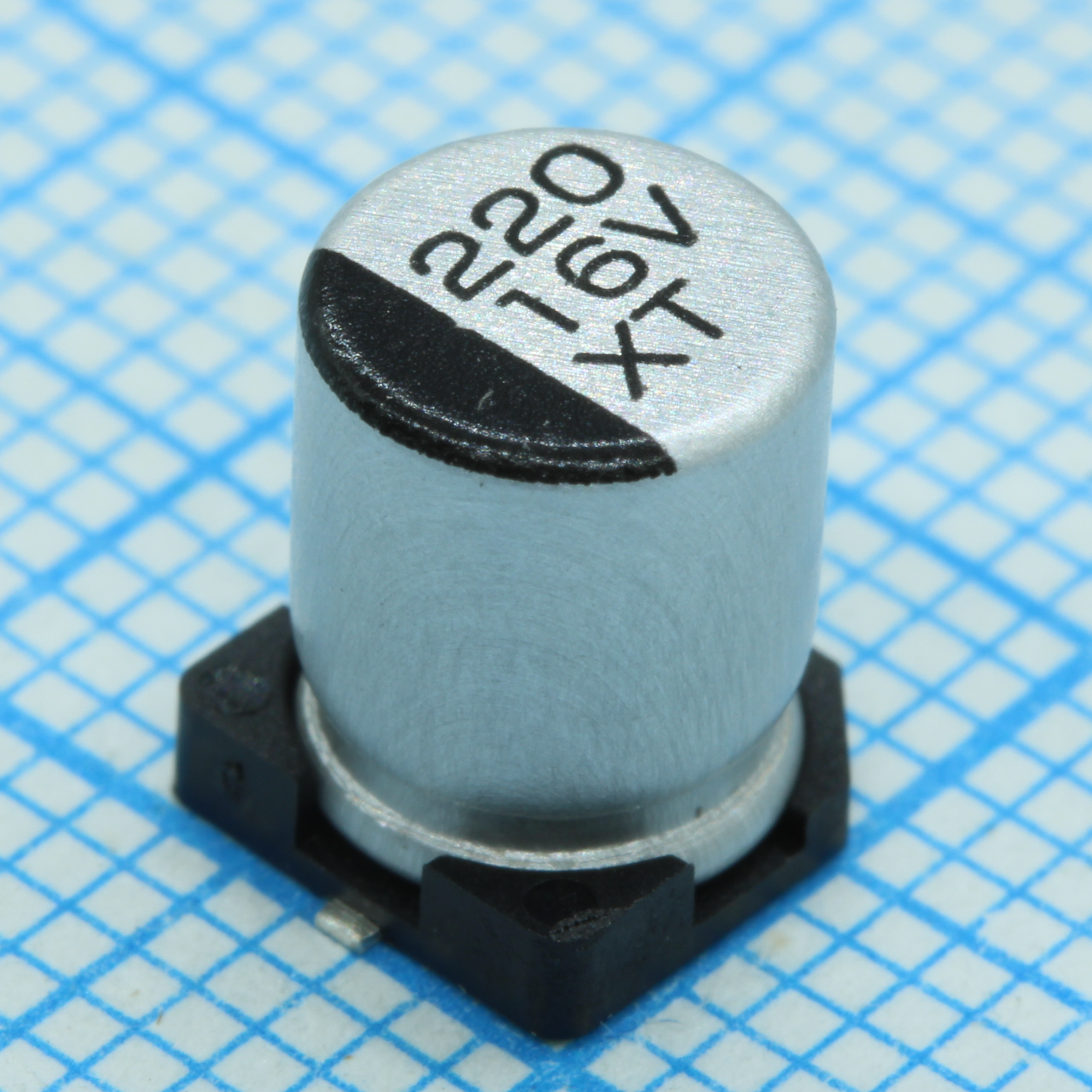 CS025M101E7DPKKKV00R - Suscon