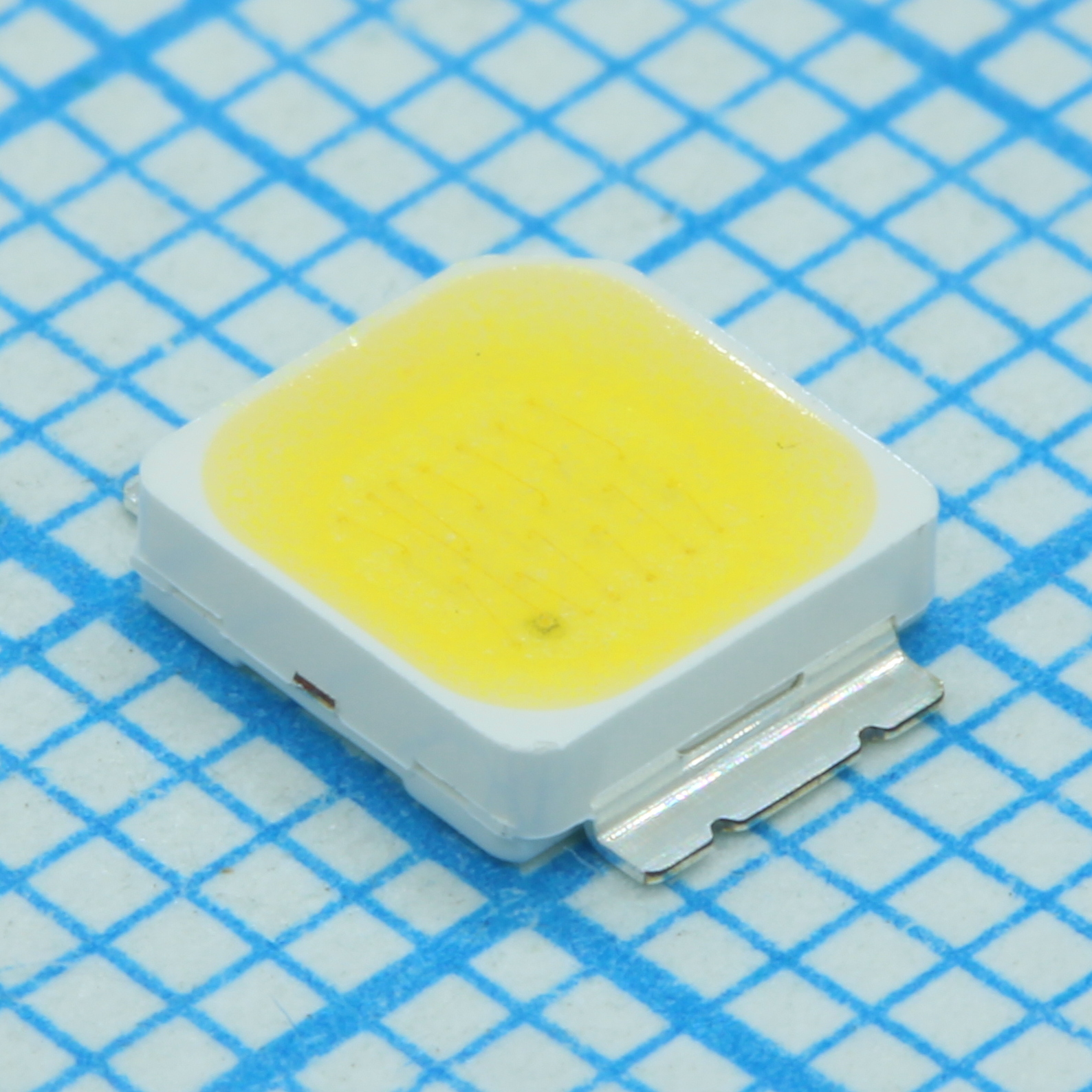 MX6AWT-A1-0000-000CE3 - CREE-LED