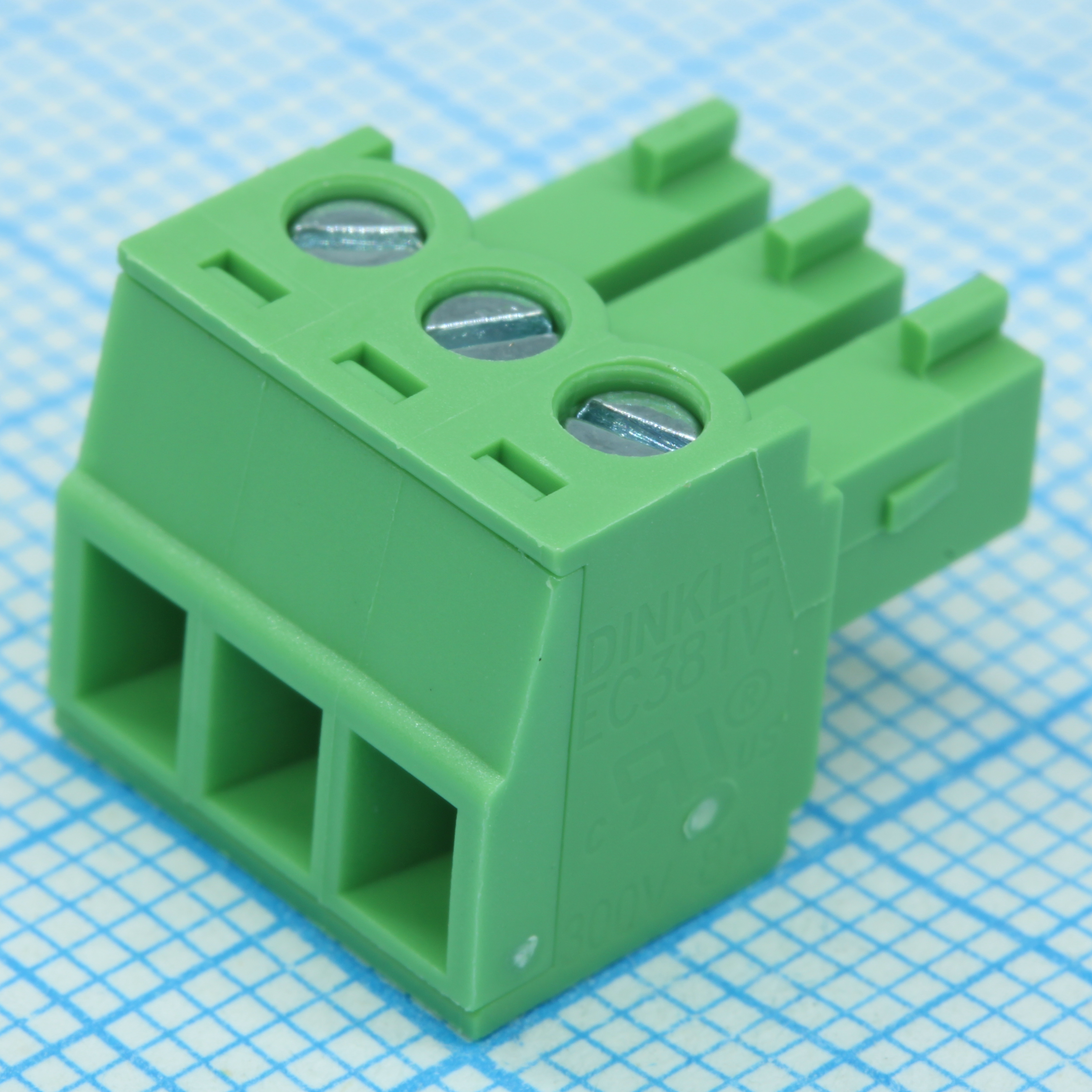 EC381V-03P - DINKLE