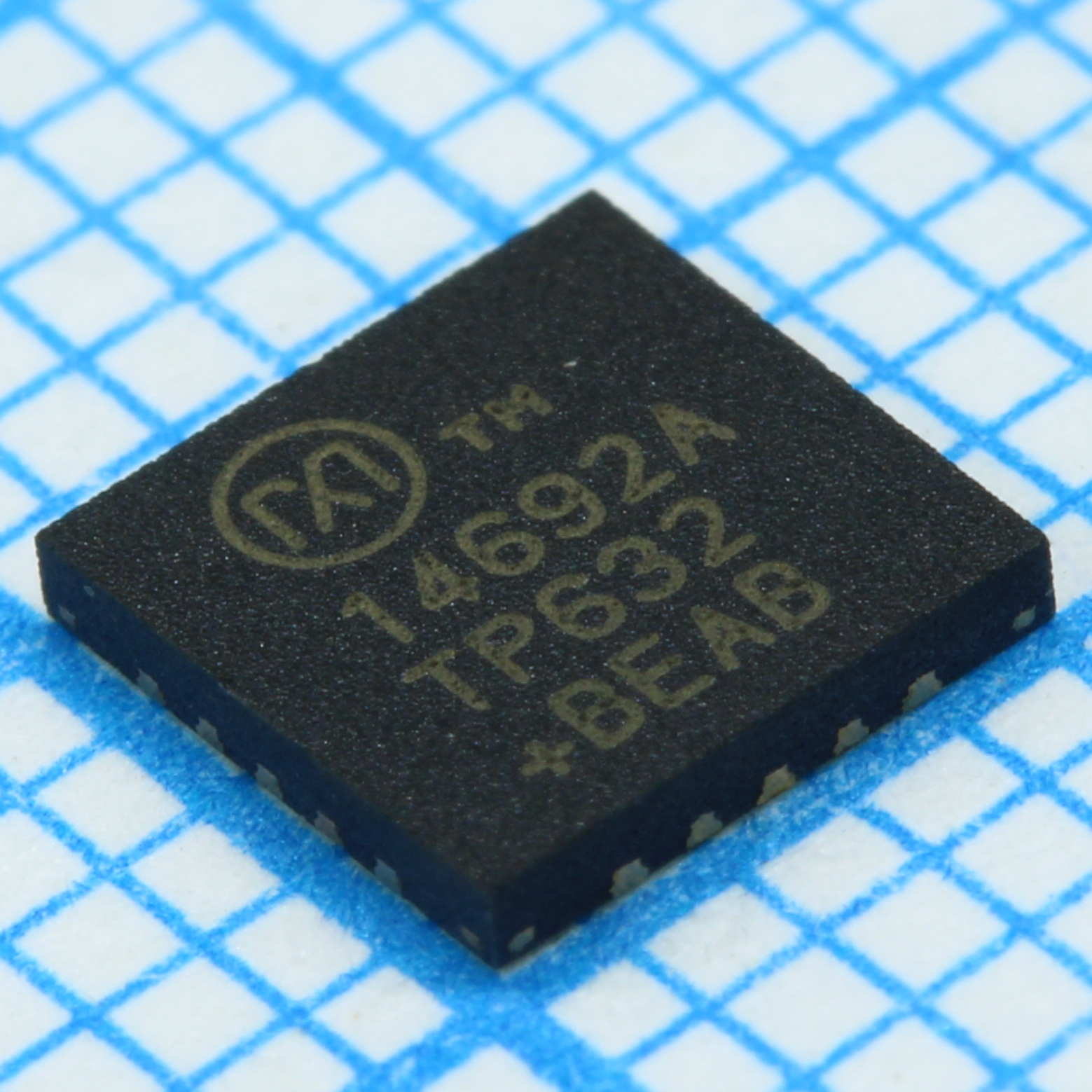 MAX14692ATP+T - MAX