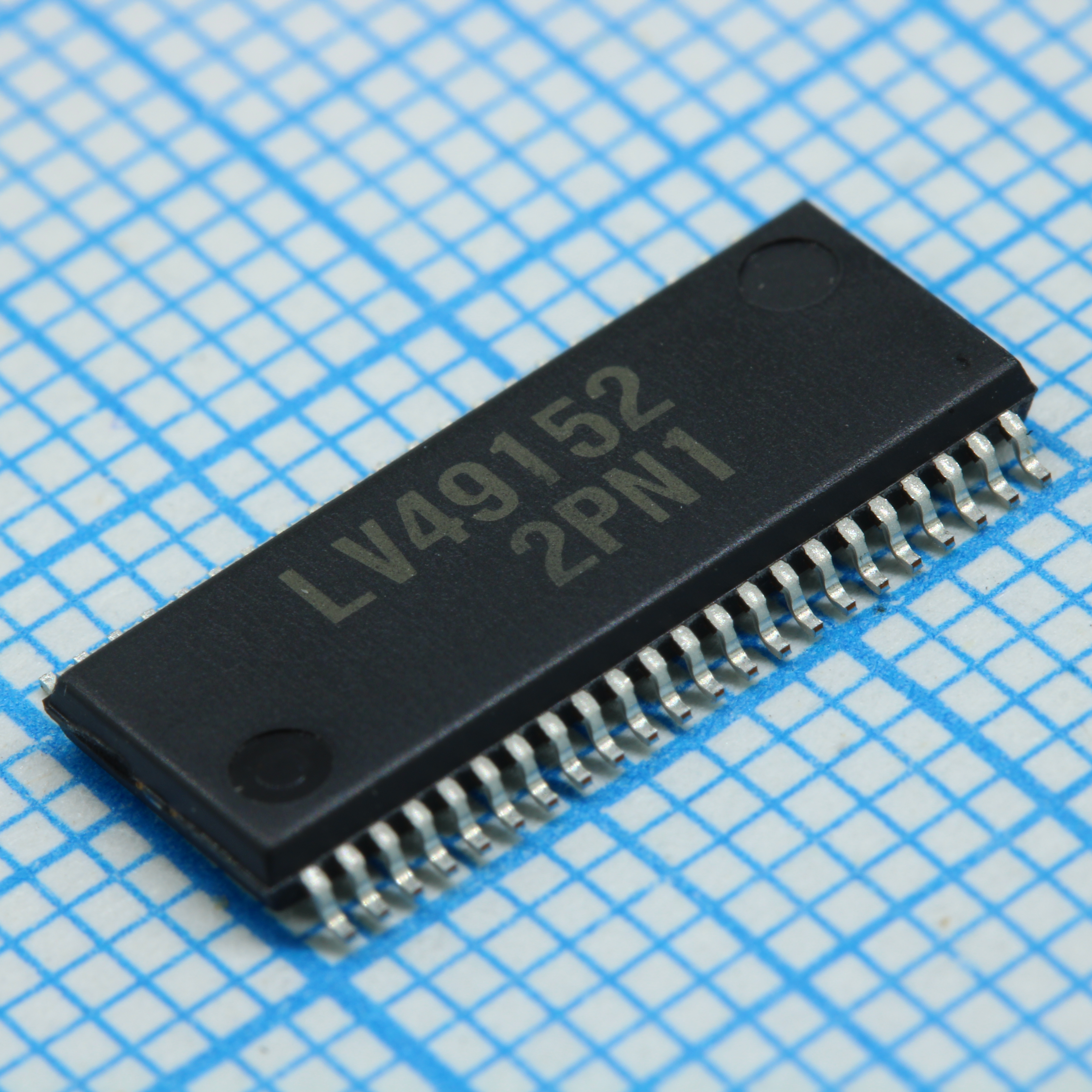 LV49152V-TLM-E - ONS