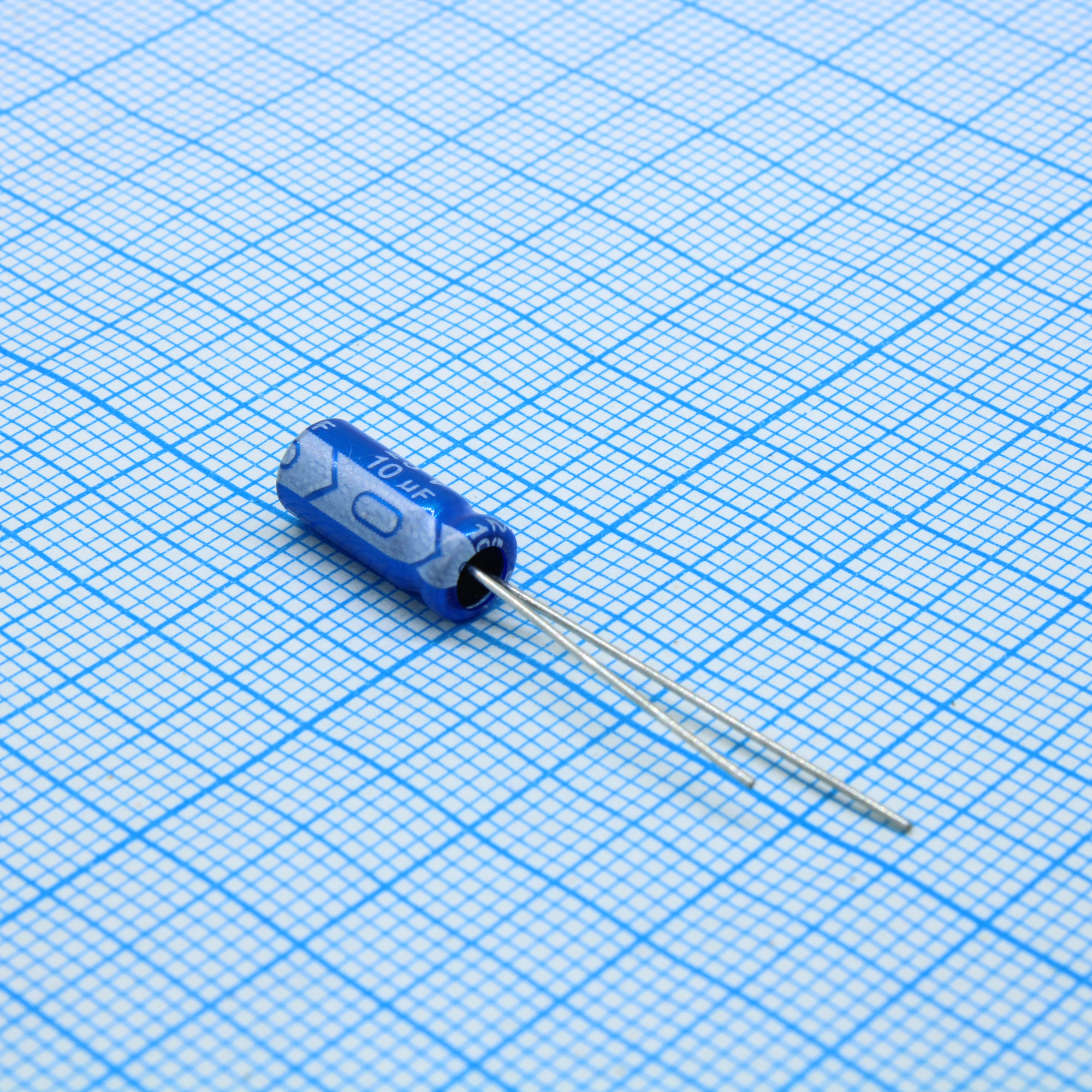 Купить JRB2A4R7M02000500110000B JB Capacitors оптом в Москве