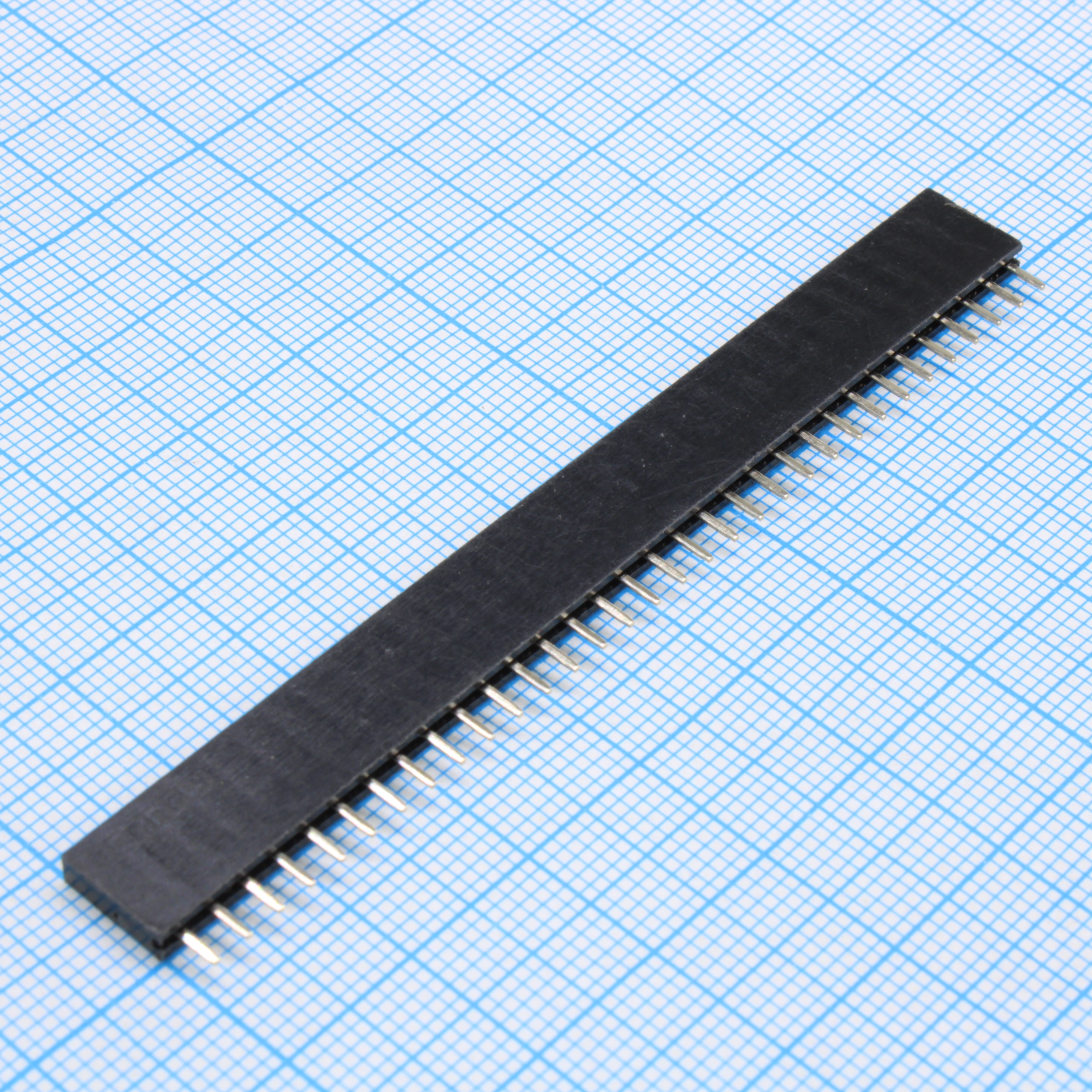 DS1023-1X32S21 - CONNFLY