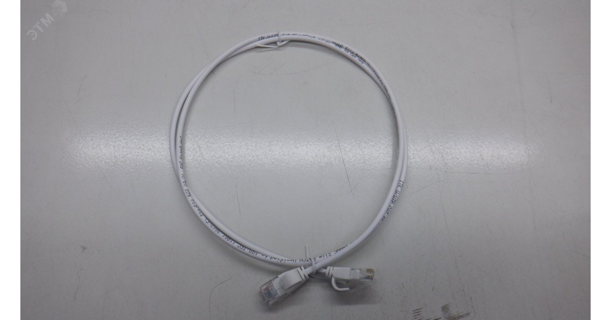 Купить Патч-корд категории 5E UTP LSZH 1м slim колпачок с язычком белый PC08-C5EUL-1M-SL-WT IEK оптом в Москве