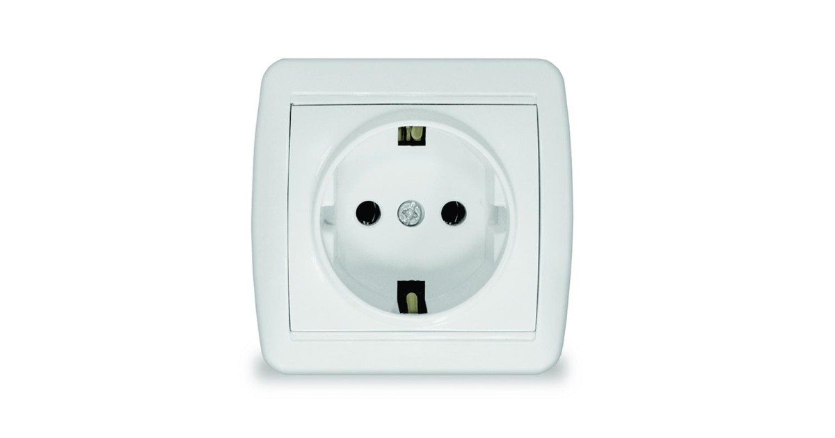 Купить Розетка 1-м ОП Клио 16А IP44 с заземл. бел. К2228 UNIVersal оптом в Москве