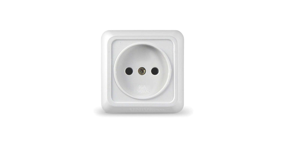 Купить Розетка 1-м ОП Олимп 16А IP20 без заземл. бел. О0022 UNIVersal оптом в Москве