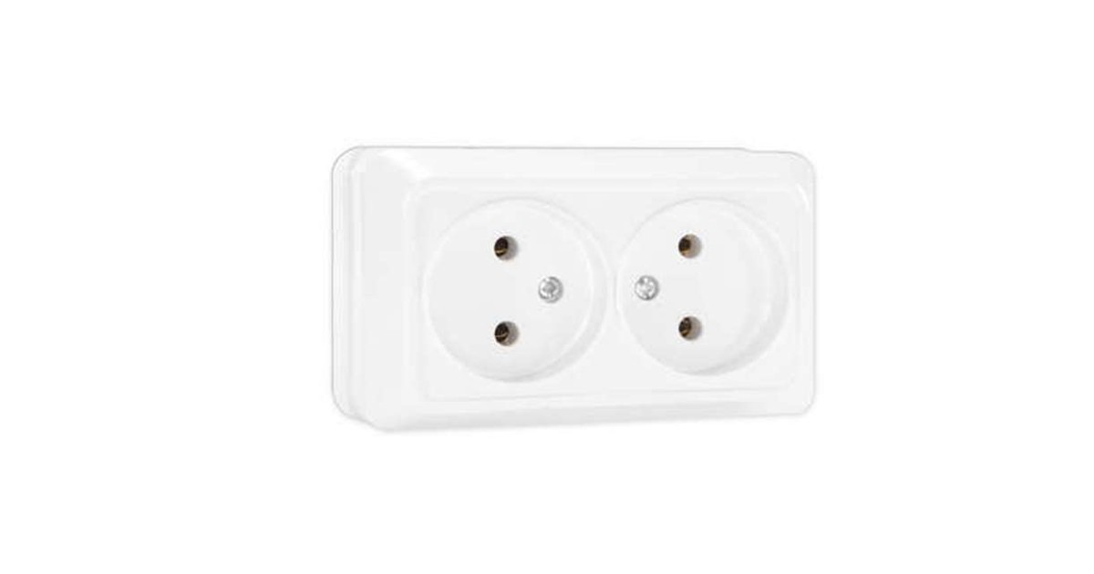 Купить Розетка 2-м ОП Олимп 16А IP20 без заземл. бел. О0102 UNIVersal оптом в Москве
