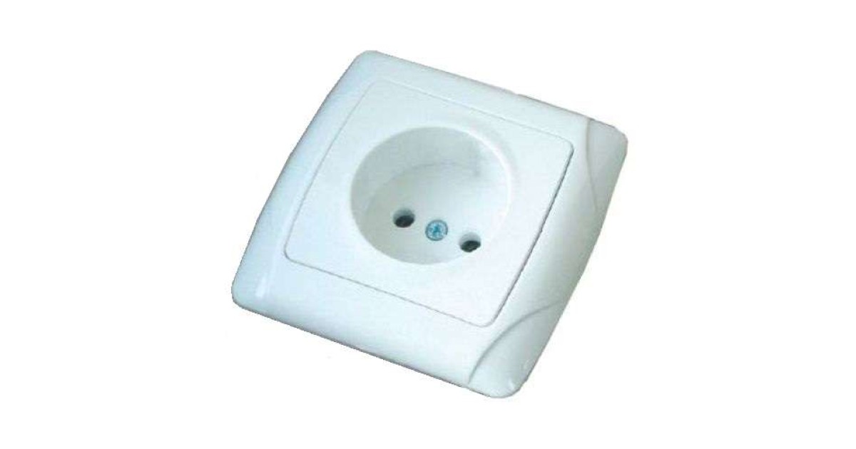 Купить Розетка 1-м СП Маргарита 16А IP20 без заземл. защ. шторки бел. М0022 UNIVersal оптом в Москве