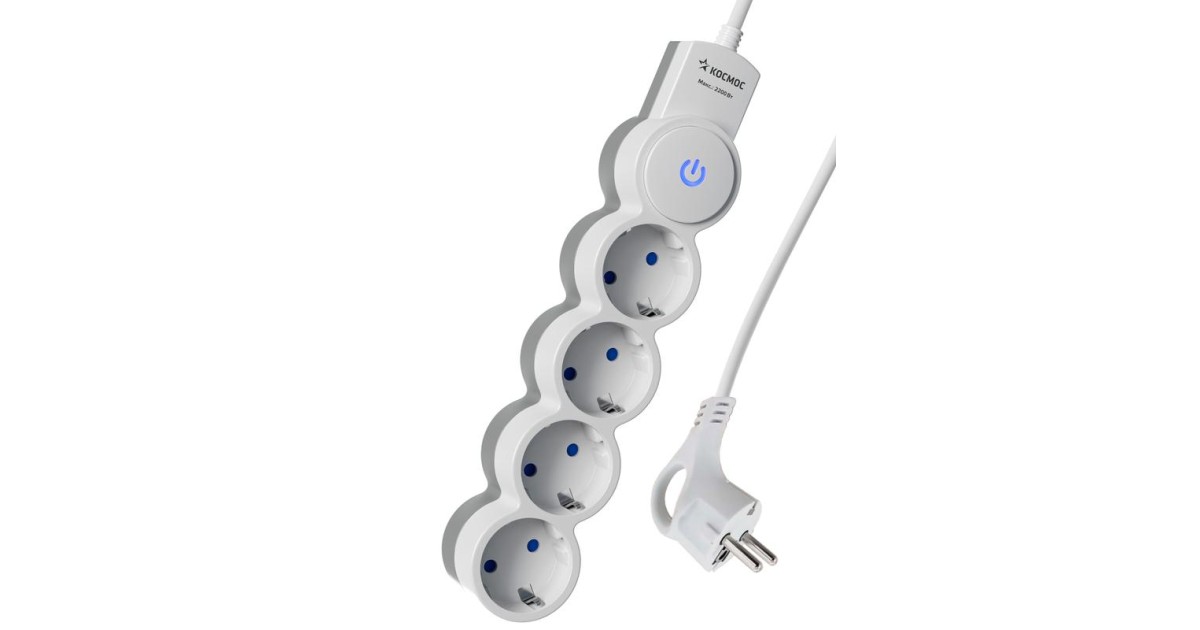 Купить Удлинитель 4х5м ПВС 3х0.75 с защ. шторк. с заземл. IP20 с выкл. 220В 10А 2200Вт бел. YKsm5m-4g-Z-V10A-W Космос оптом в Москве