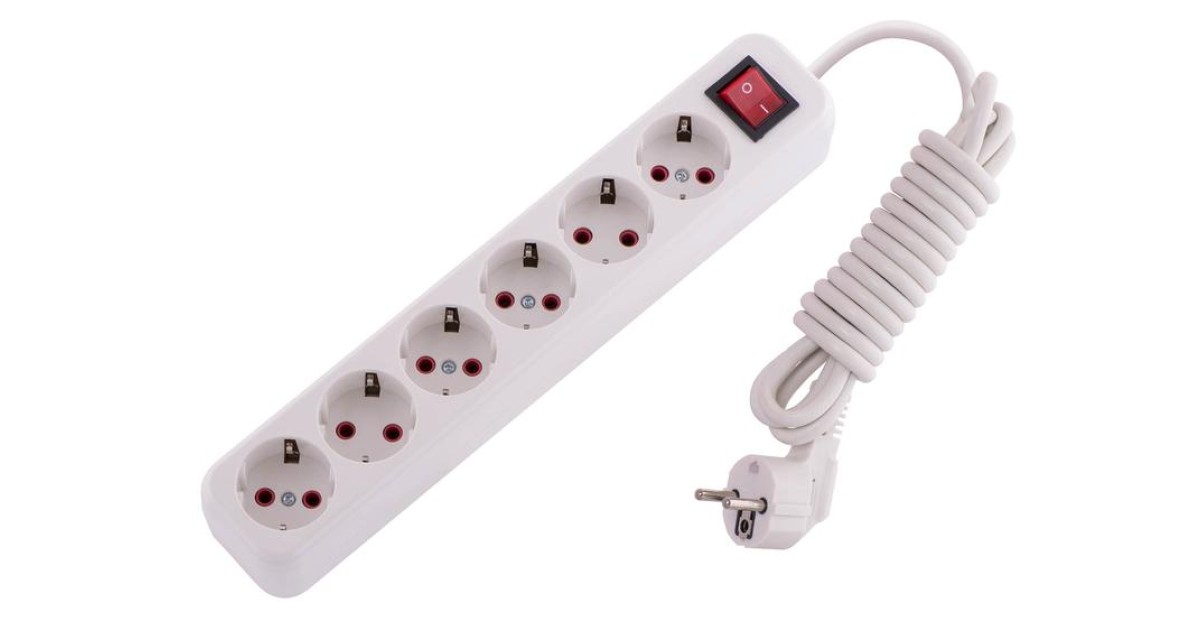 Купить Удлинитель 6х3м с заземл. 16А IP20 Lila с выкл. 720-0603-602 Lezard оптом в Москве