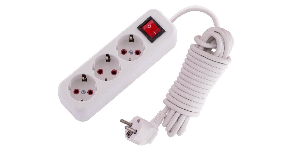 Купить Удлинитель 3х5м с заземл. 16А IP20 Lila с выкл. 720-0305-302 Lezard оптом в Москве