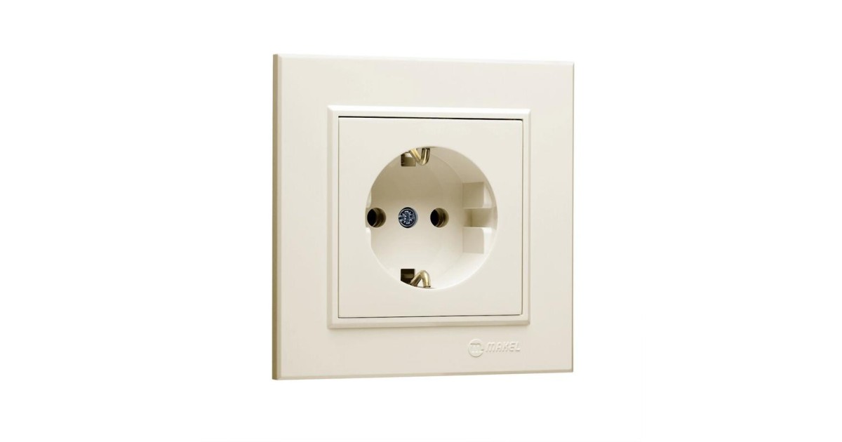 Купить Розетка 1-м СП Karea 16А IP20 с/з крем. 56010028 Makel оптом в Москве