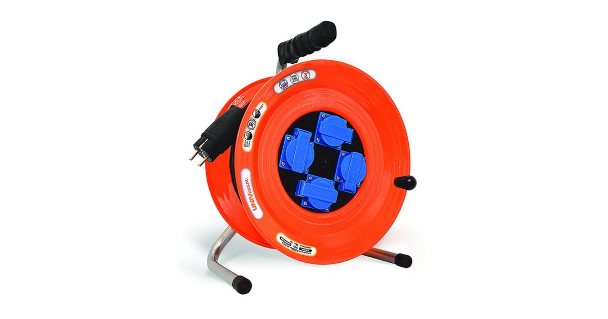 Купить Удлинитель на катушке 4х50м с заземл. 16А IP44 ВЕМ-259 КГ 3х1.5 термозащита с защ. крышкой 9632974 UNIVersal оптом в Москве