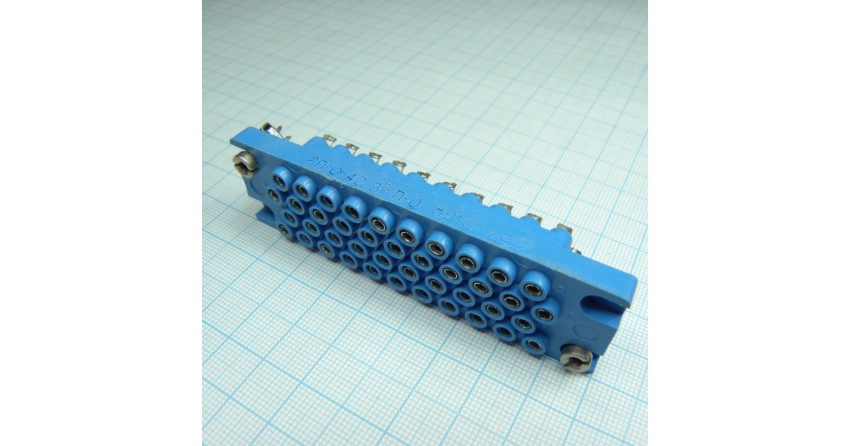 Купить РП10-42 З-П-О розетка Россия оптом в Москве