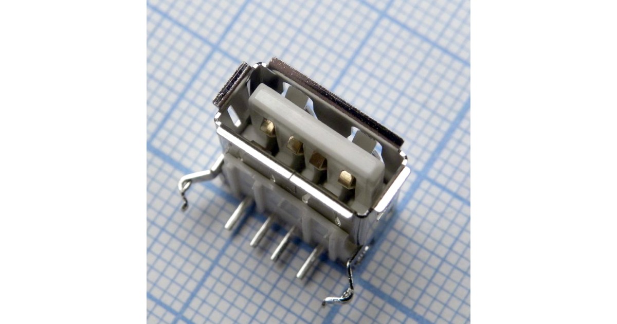 Купить USB A 01 розетка на плату CZT оптом в Москве
