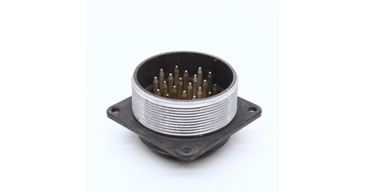 Купить СШР48П20ЭШ2 вилка Россия оптом в Москве