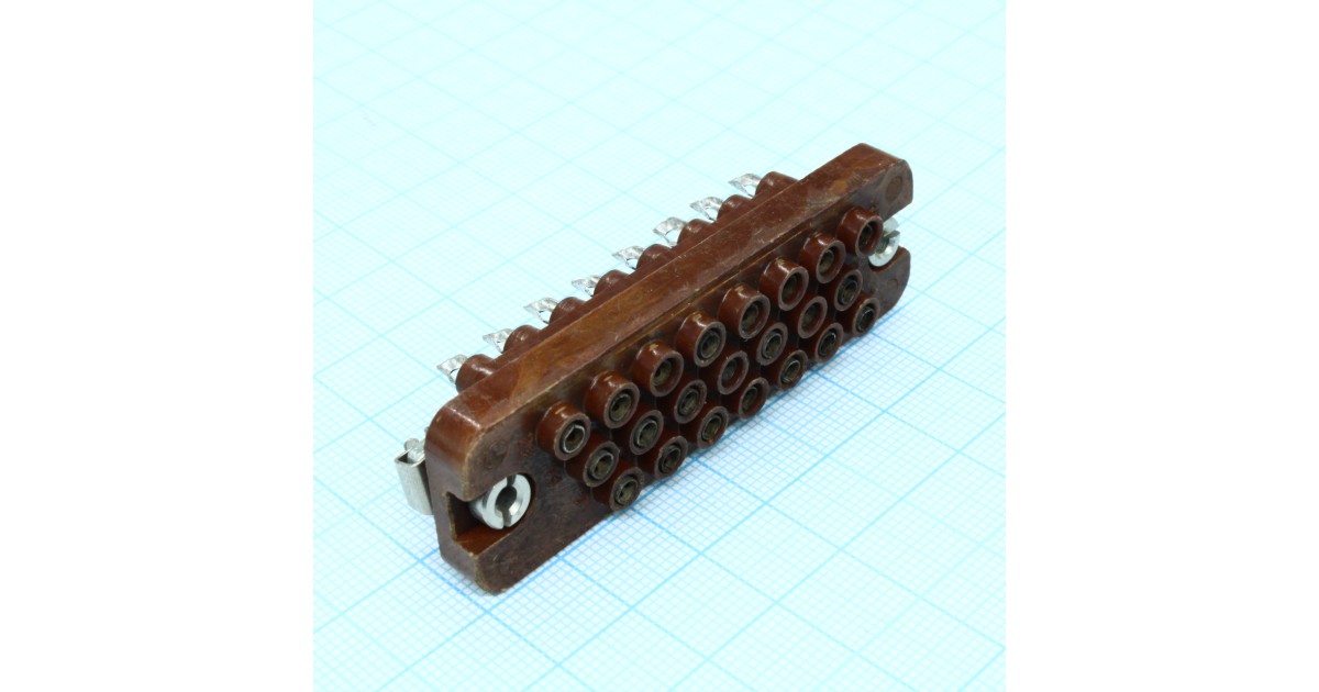 Купить РП10-22 З розетка Россия оптом в Москве