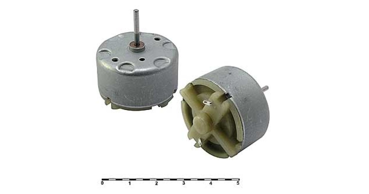 Купить R500-18280  1.5V RUICHI оптом в Москве