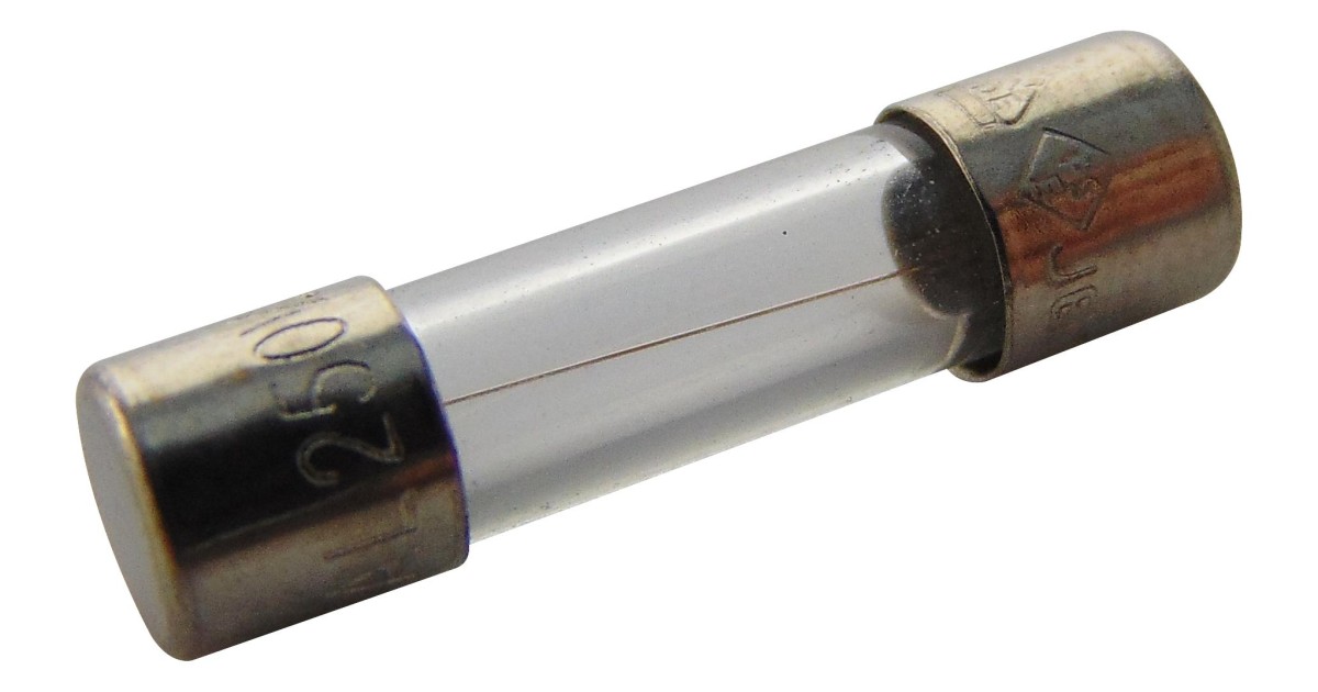 Купить 0034.1518 Schurter оптом в Москве