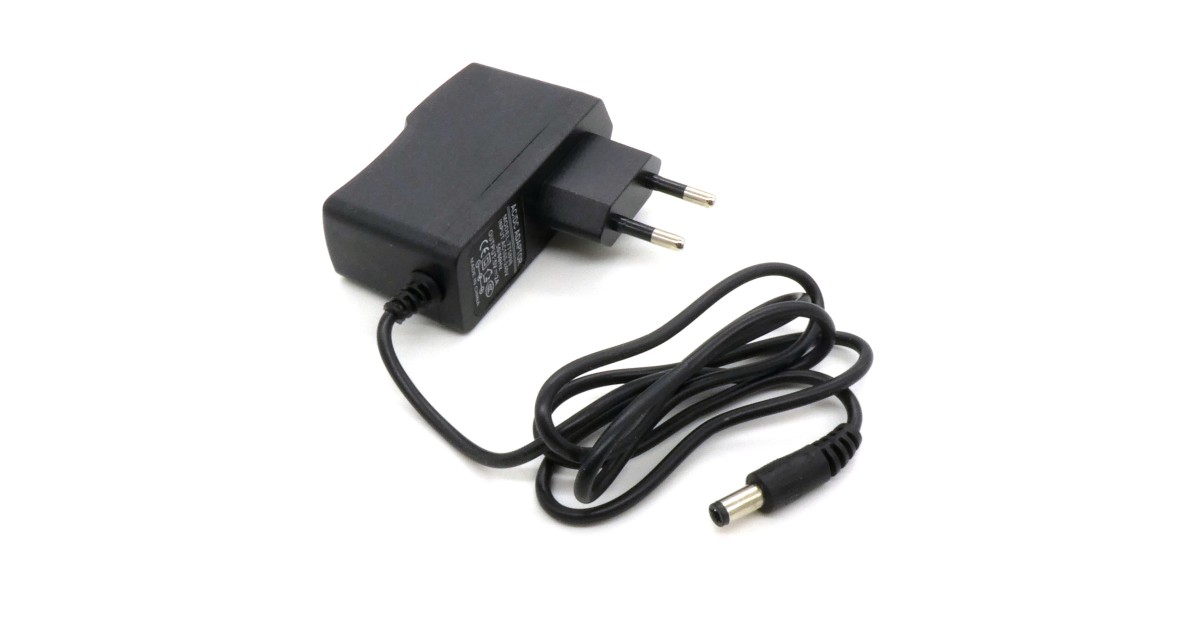 Купить Блок питания 5В 2А (разъём 5.5*2.5мм) . оптом в Москве