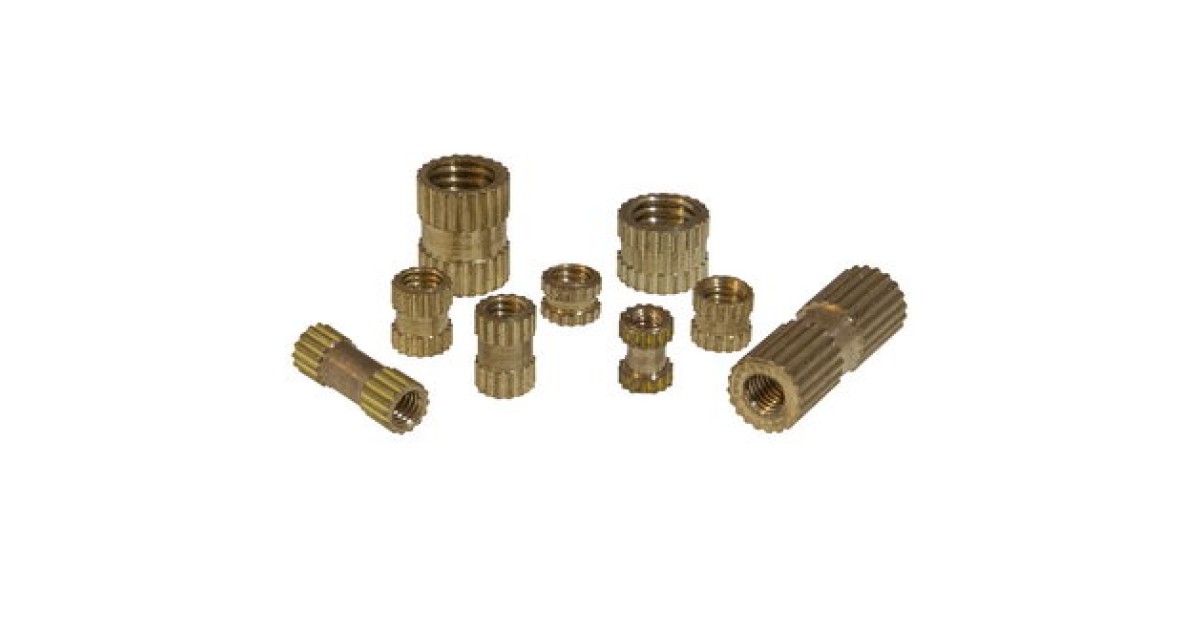 Купить Закладная с отверстием М5, L=12мм RUICHI оптом в Москве