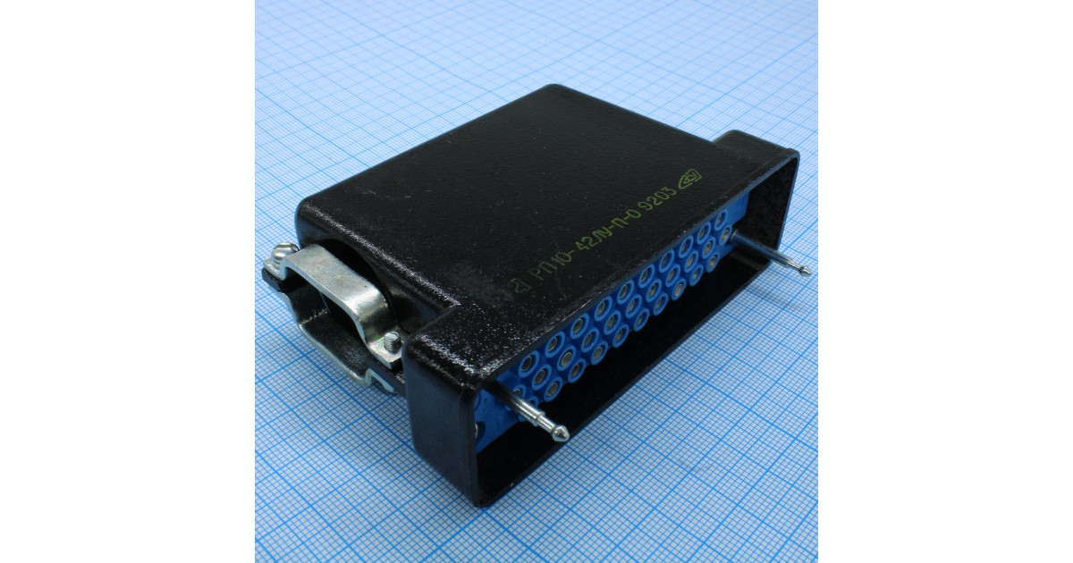 Купить РП10-42 ЛУ-П-О розетка с/к Россия оптом в Москве