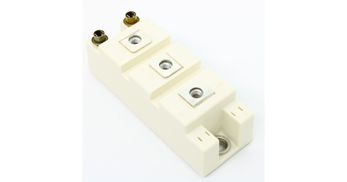 Купить SKM100GB17E4 SEMIKRON оптом в Москве