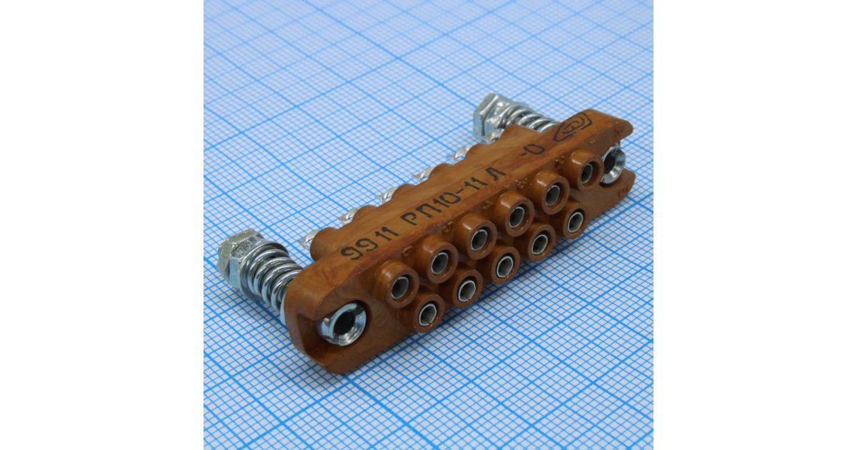 Купить РП10-11 Л-О розетка Россия оптом в Москве