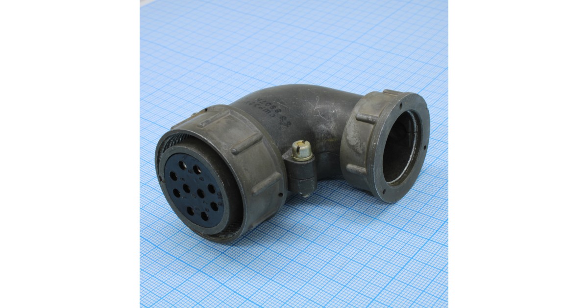 Купить СШР32У10ЭШ4 розетка кабельная Россия оптом в Москве