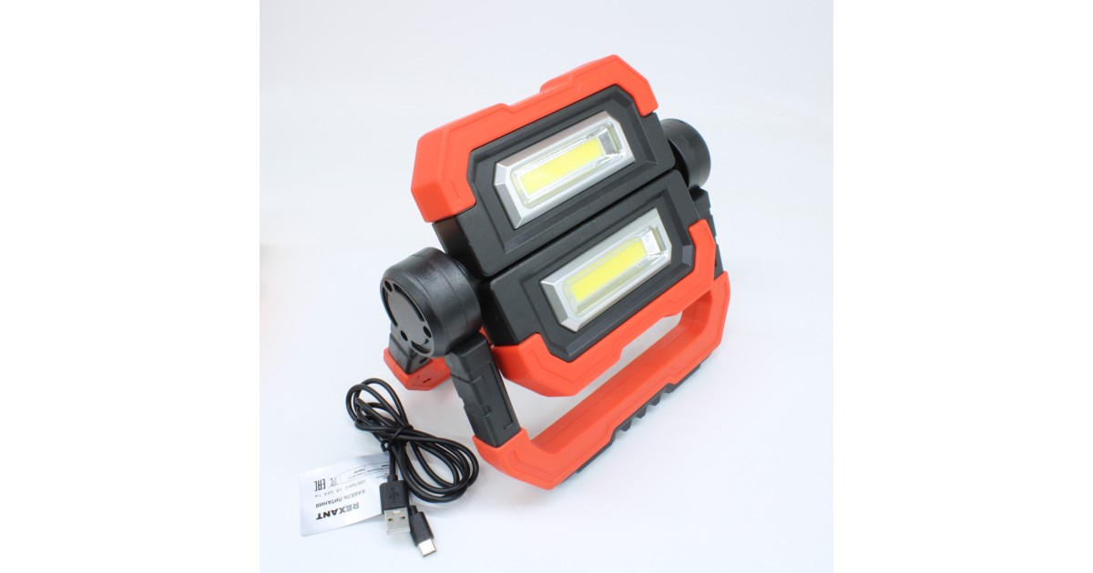 Купить Фонарь прожекторный складной с полимерным аккумулятором и функцией Power bank 75-8000 Rexant оптом в Москве